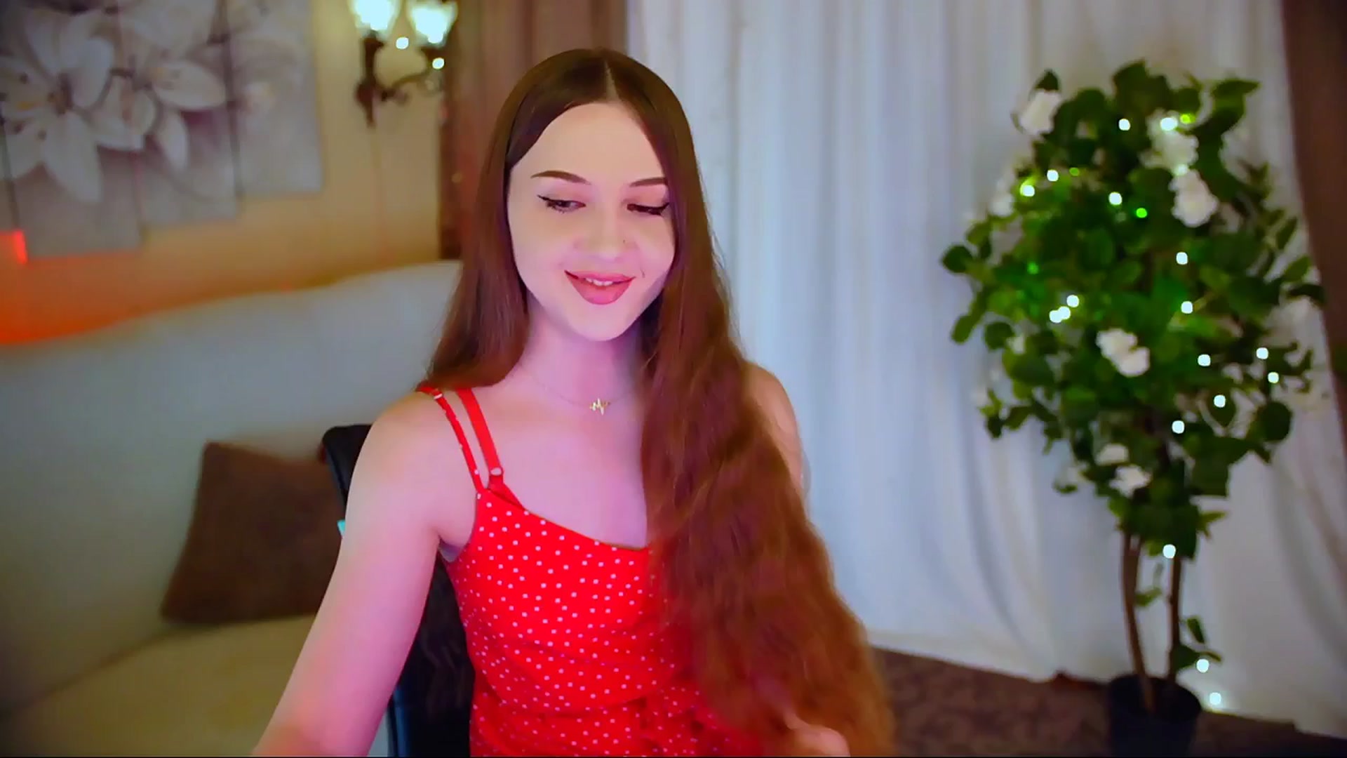 Gallery image thumbnail from Innocent_Soul's myfreecams stream on, 06/02/2024, 17:53 image 6 of 20