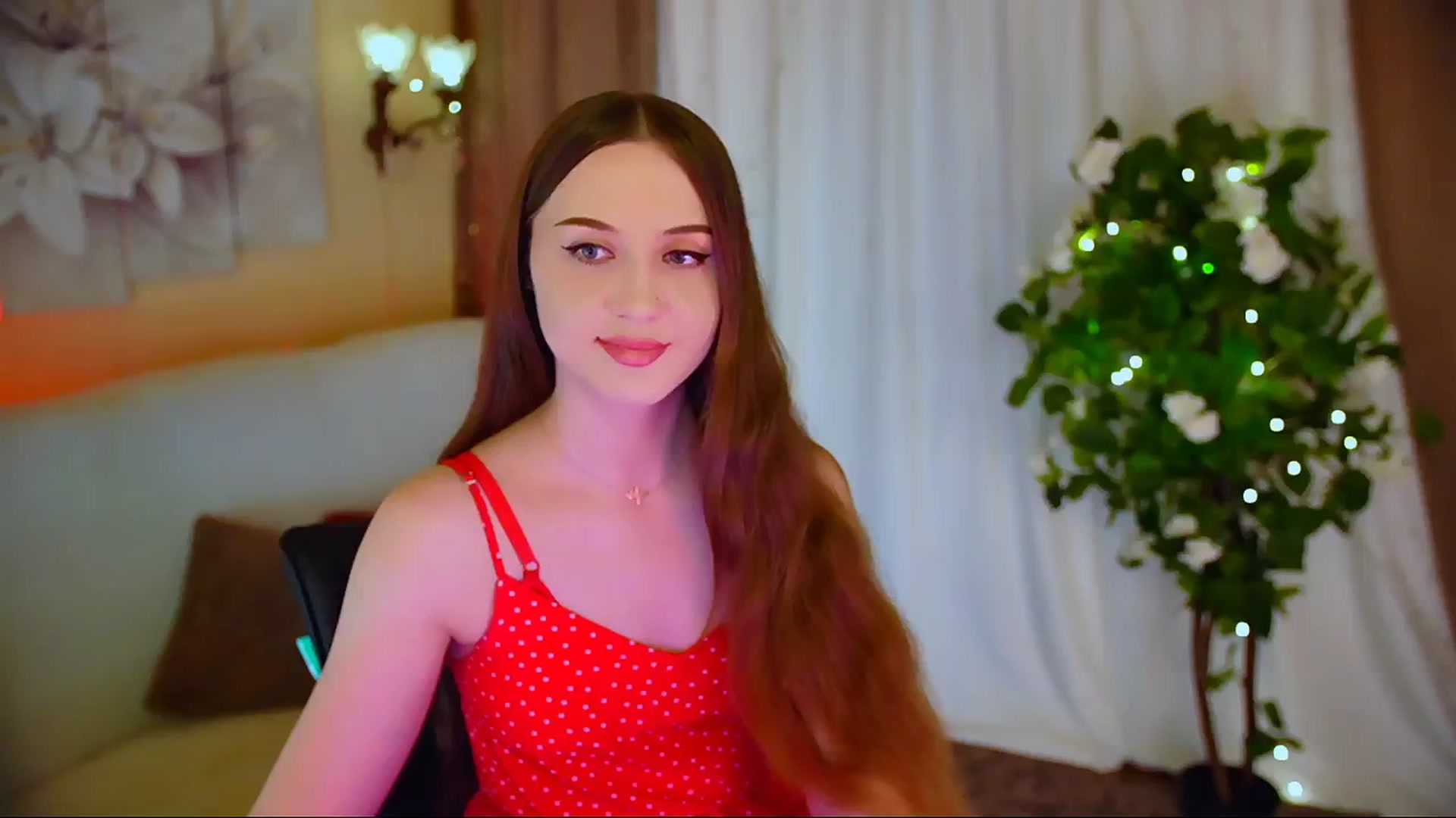 Gallery image thumbnail from Innocent_Soul's myfreecams stream on, 06/02/2024, 18:35 image 4 of 20