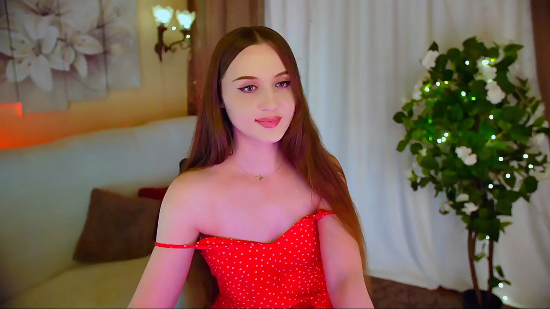 Gallery image thumbnail from Innocent_Soul's myfreecams stream on, 06/02/2024, 23:13 image 12 of 20