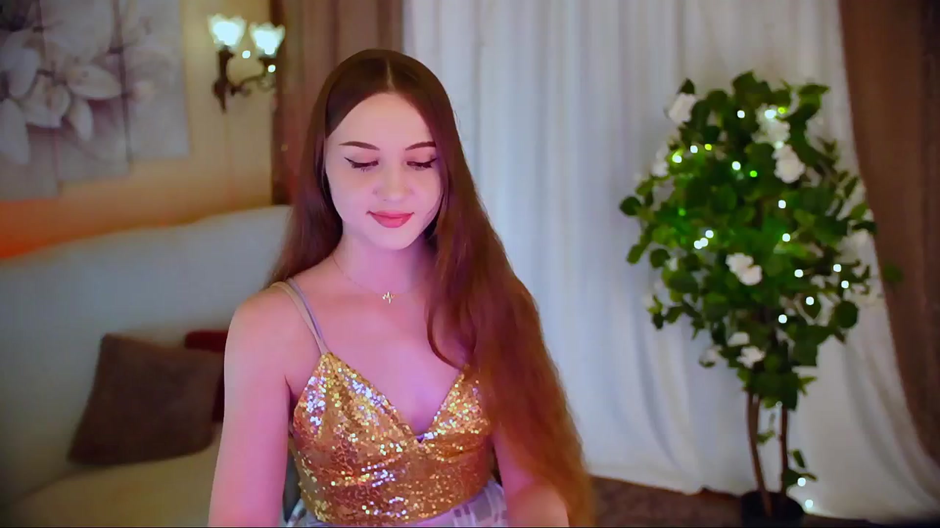 Gallery image thumbnail from Innocent_Soul's myfreecams stream on, 06/03/2024, 19:36 image 7 of 20
