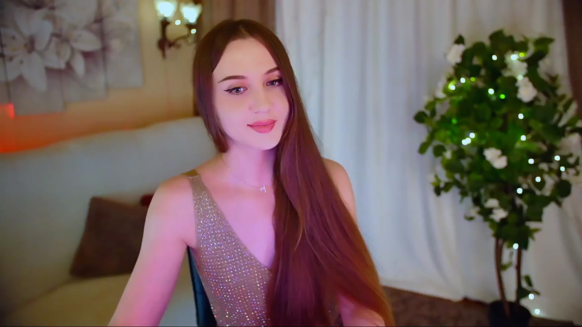 Gallery image thumbnail from Innocent_Soul's myfreecams stream on, 06/04/2024, 20:40 image 2 of 20