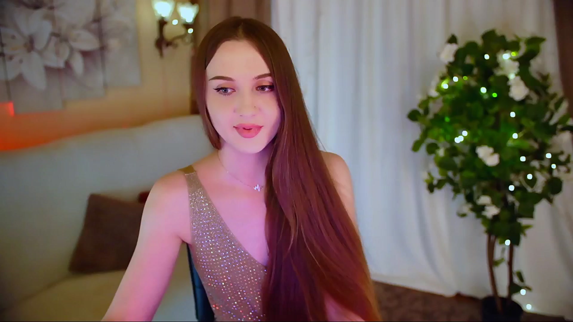 Gallery image thumbnail from Innocent_Soul's myfreecams stream on, 06/04/2024, 20:40 image 1 of 20
