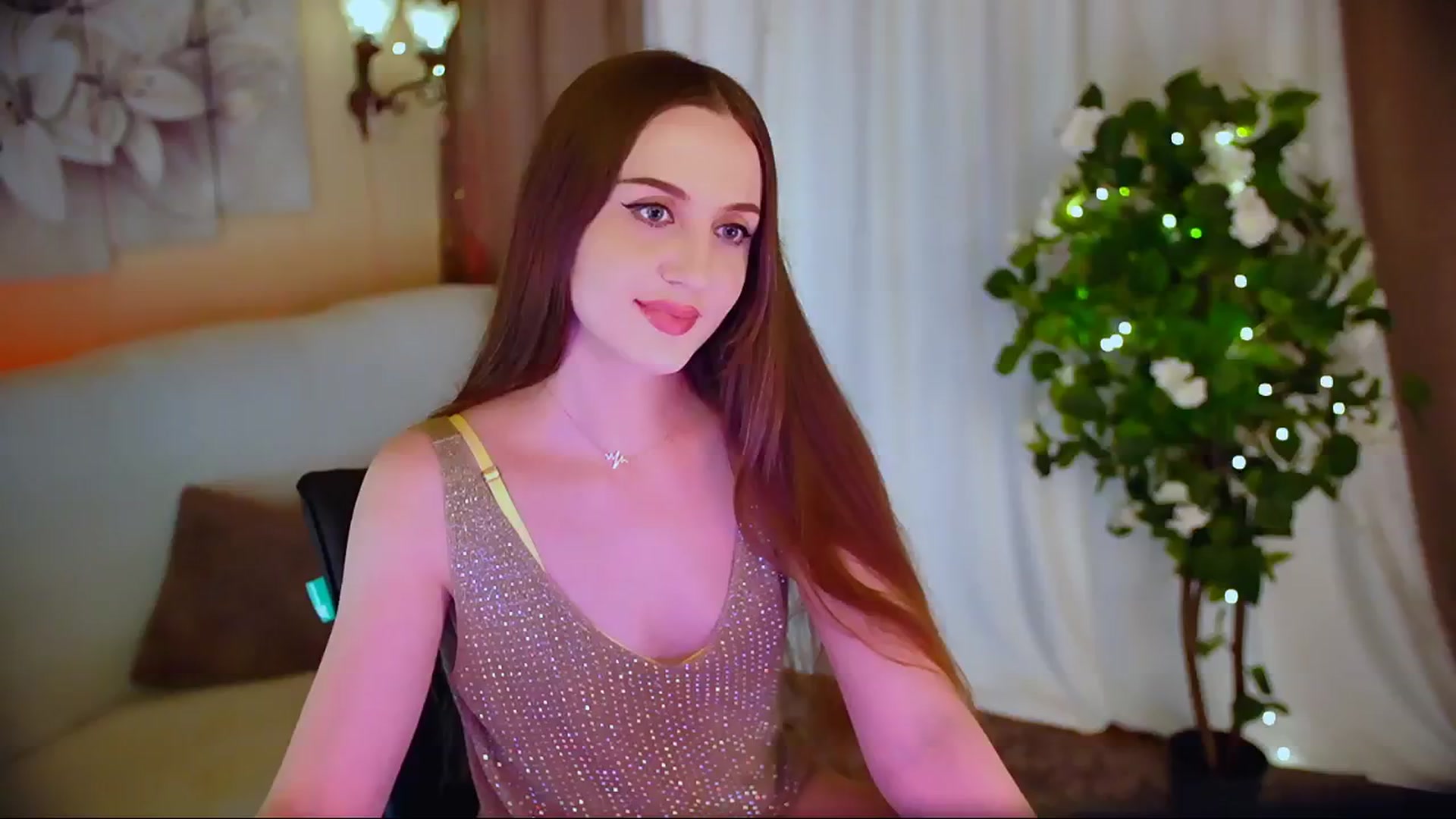 Gallery image thumbnail from Innocent_Soul's myfreecams stream on, 06/04/2024, 22:38 image 13 of 20