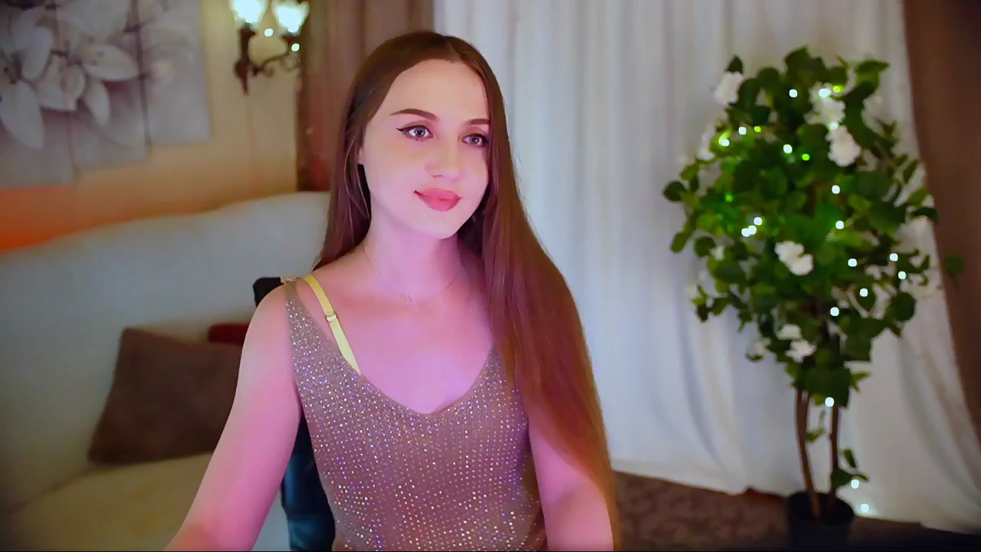 Gallery image thumbnail from Innocent_Soul's myfreecams stream on, 06/04/2024, 23:14 image 18 of 20