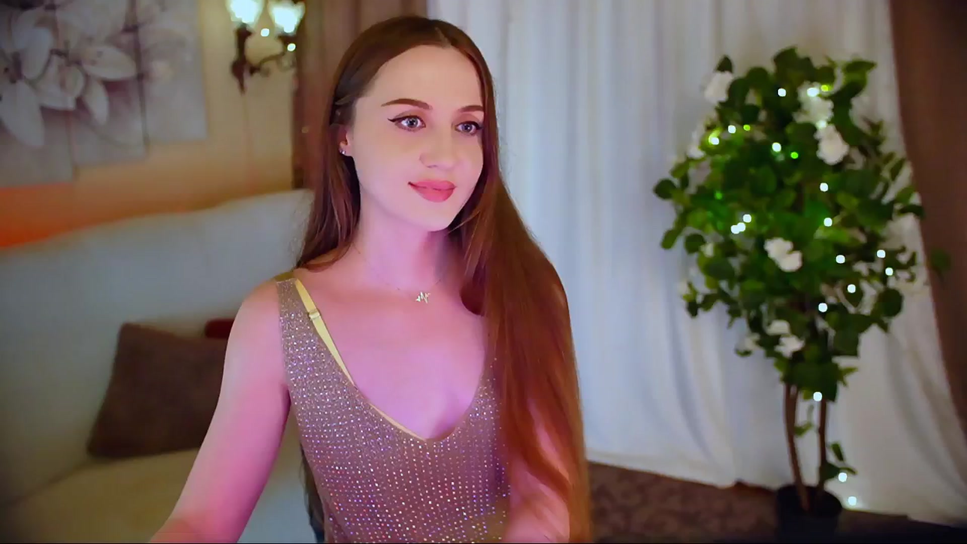 Gallery image thumbnail from Innocent_Soul's myfreecams stream on, 06/05/2024, 24:04 image 13 of 20