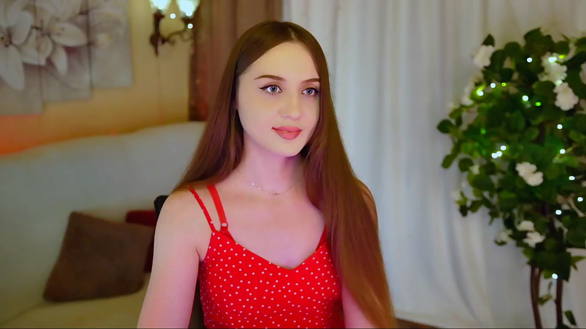Gallery image thumbnail from Innocent_Soul's myfreecams stream on, 06/08/2024, 15:31 image 13 of 20