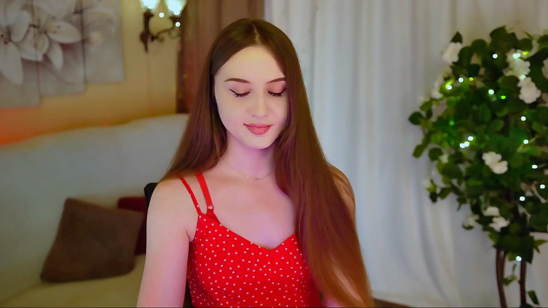 Gallery image thumbnail from Innocent_Soul's myfreecams stream on, 06/08/2024, 15:31 image 16 of 20