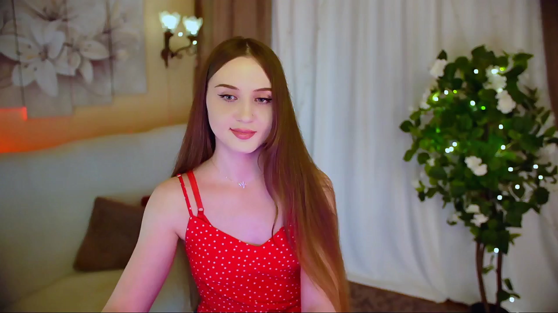 Gallery image thumbnail from Innocent_Soul's myfreecams stream on, 06/08/2024, 16:22 image 2 of 20
