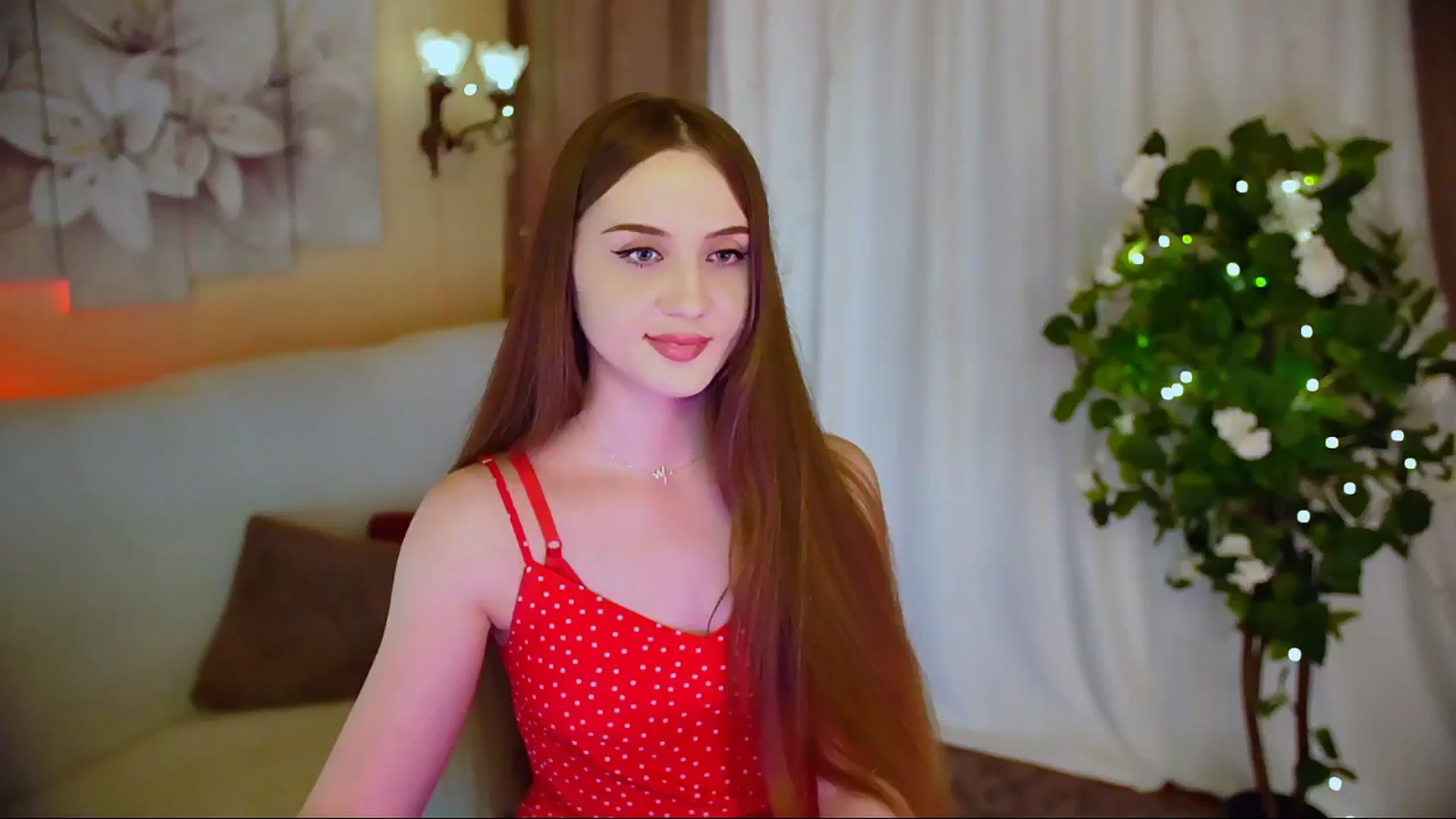 Gallery image thumbnail from Innocent_Soul's myfreecams stream on, 06/08/2024, 16:22 image 7 of 20
