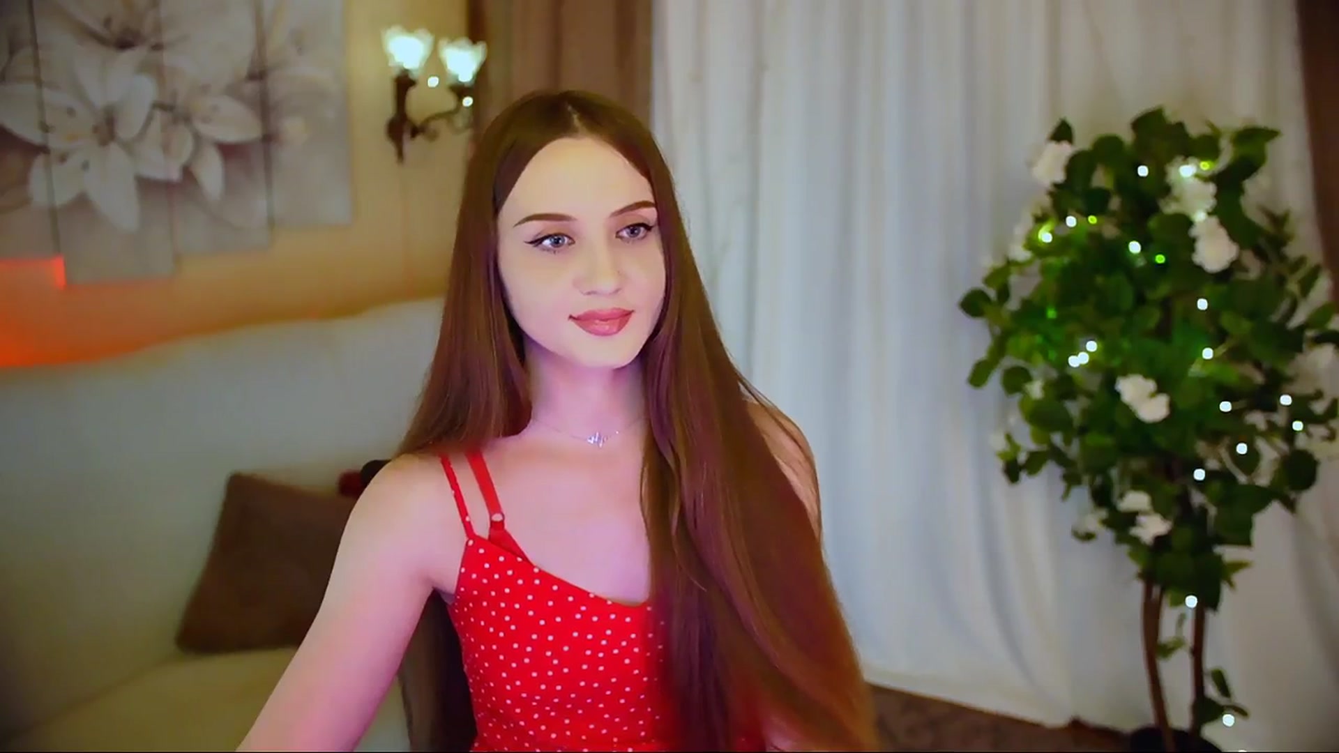 Gallery image thumbnail from Innocent_Soul's myfreecams stream on, 06/08/2024, 17:57 image 9 of 20