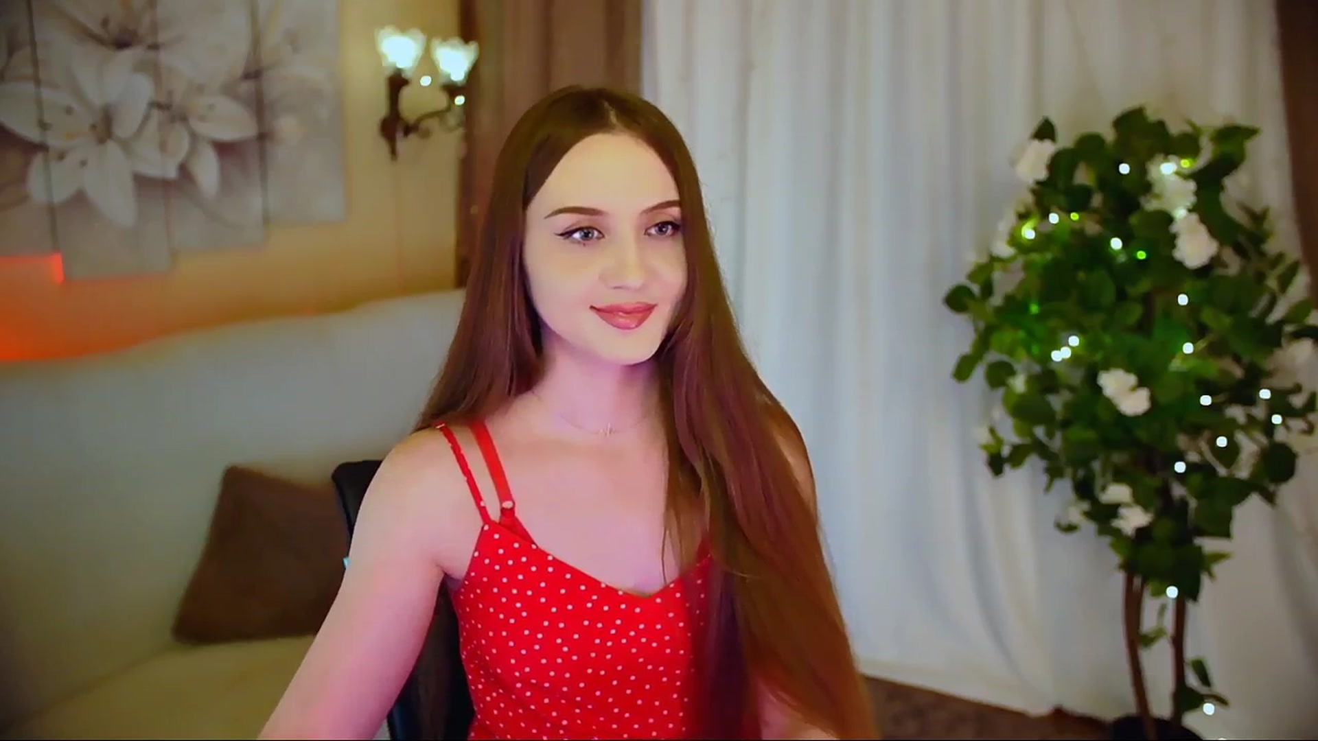 Gallery image thumbnail from Innocent_Soul's myfreecams stream on, 06/08/2024, 17:57 image 3 of 20