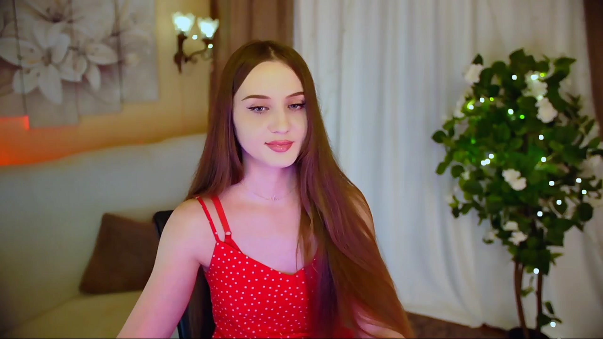 Gallery image thumbnail from Innocent_Soul's myfreecams stream on, 06/08/2024, 17:57 image 4 of 20