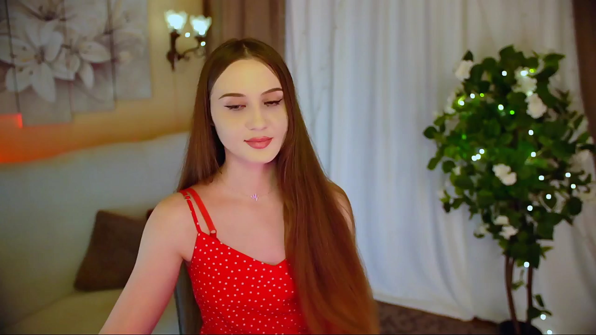 Gallery image thumbnail from Innocent_Soul's myfreecams stream on, 06/08/2024, 20:04 image 10 of 20