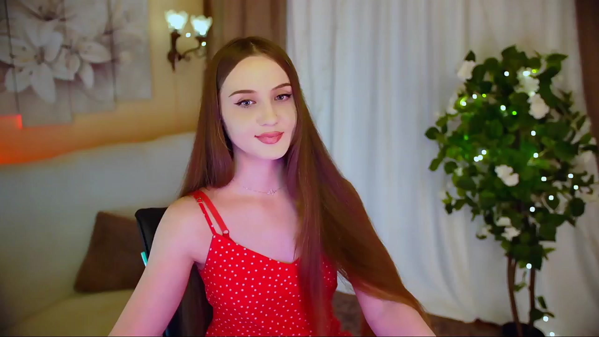 Gallery image thumbnail from Innocent_Soul's myfreecams stream on, 06/08/2024, 21:49 image 8 of 20