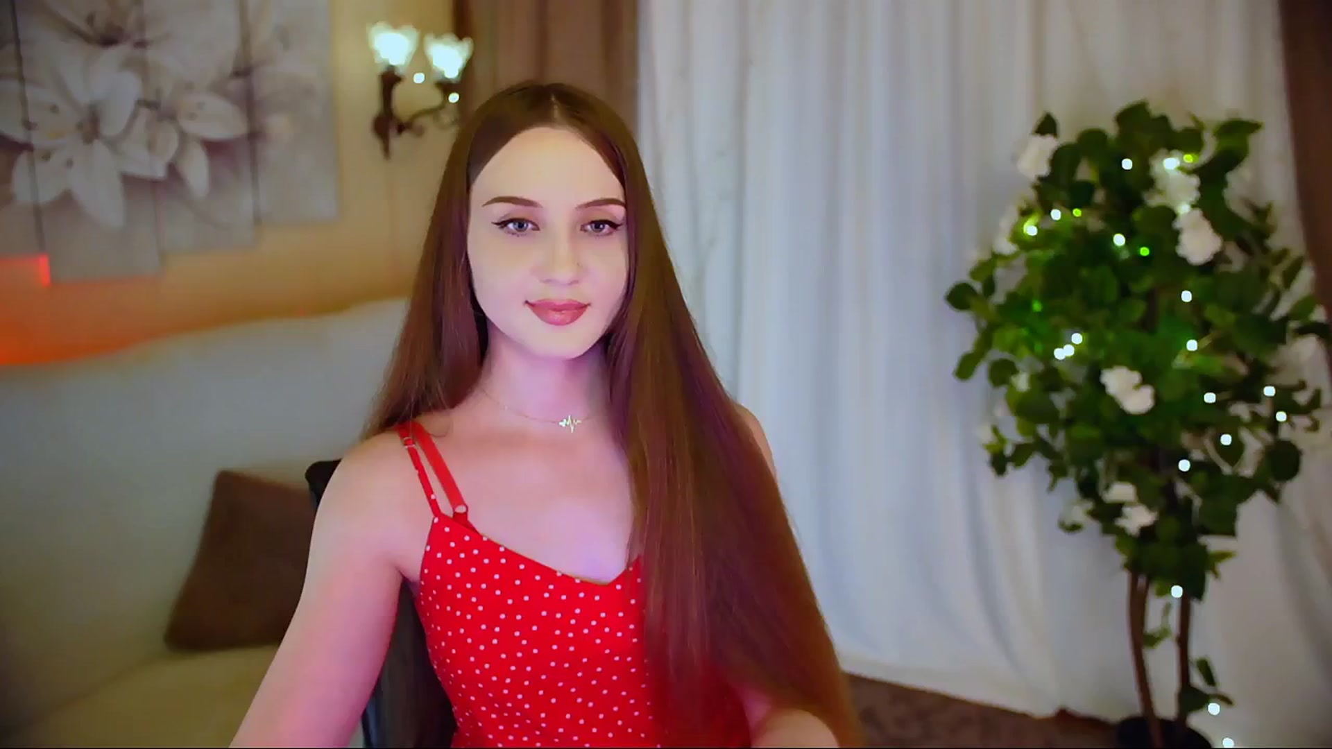 Gallery image thumbnail from Innocent_Soul's myfreecams stream on, 06/08/2024, 21:49 image 19 of 20