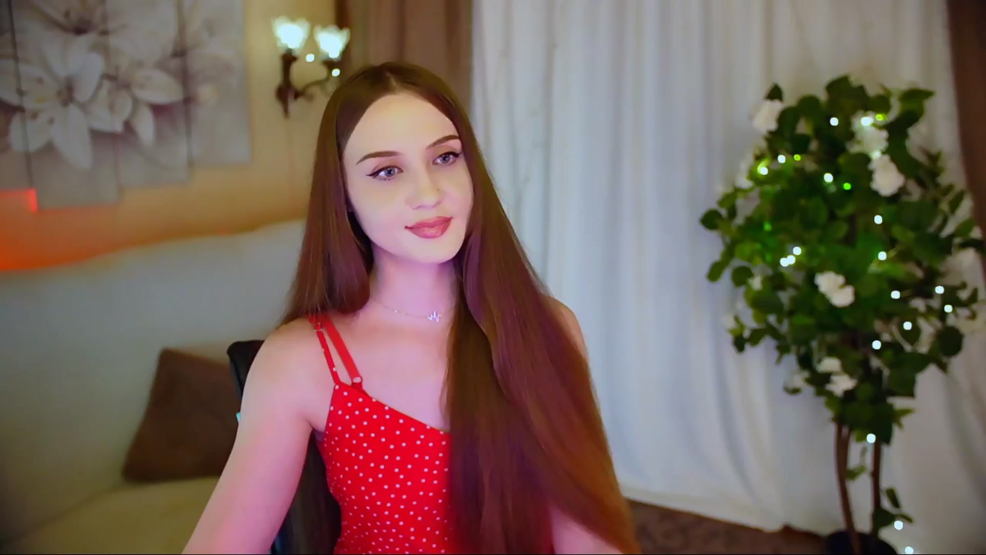 Gallery image thumbnail from Innocent_Soul's myfreecams stream on, 06/08/2024, 21:49 image 15 of 20