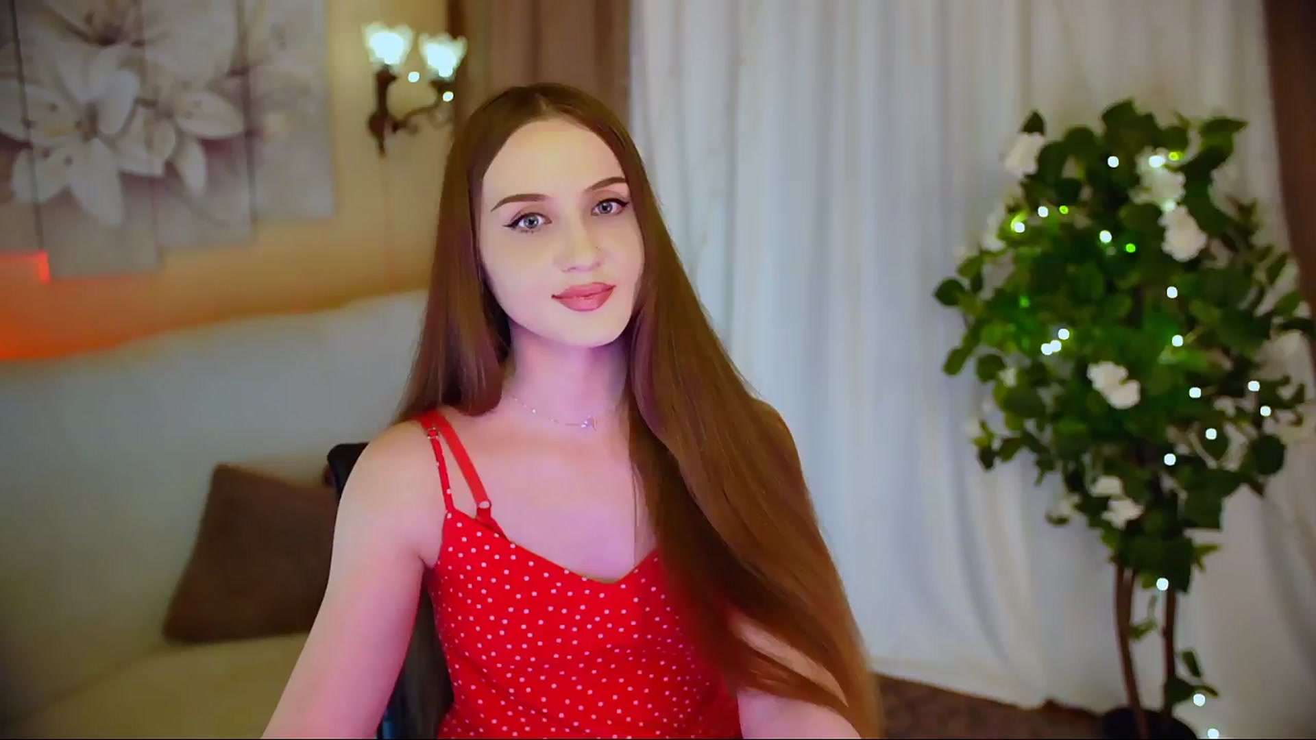 Gallery image thumbnail from Innocent_Soul's myfreecams stream on, 06/08/2024, 21:49 image 3 of 20
