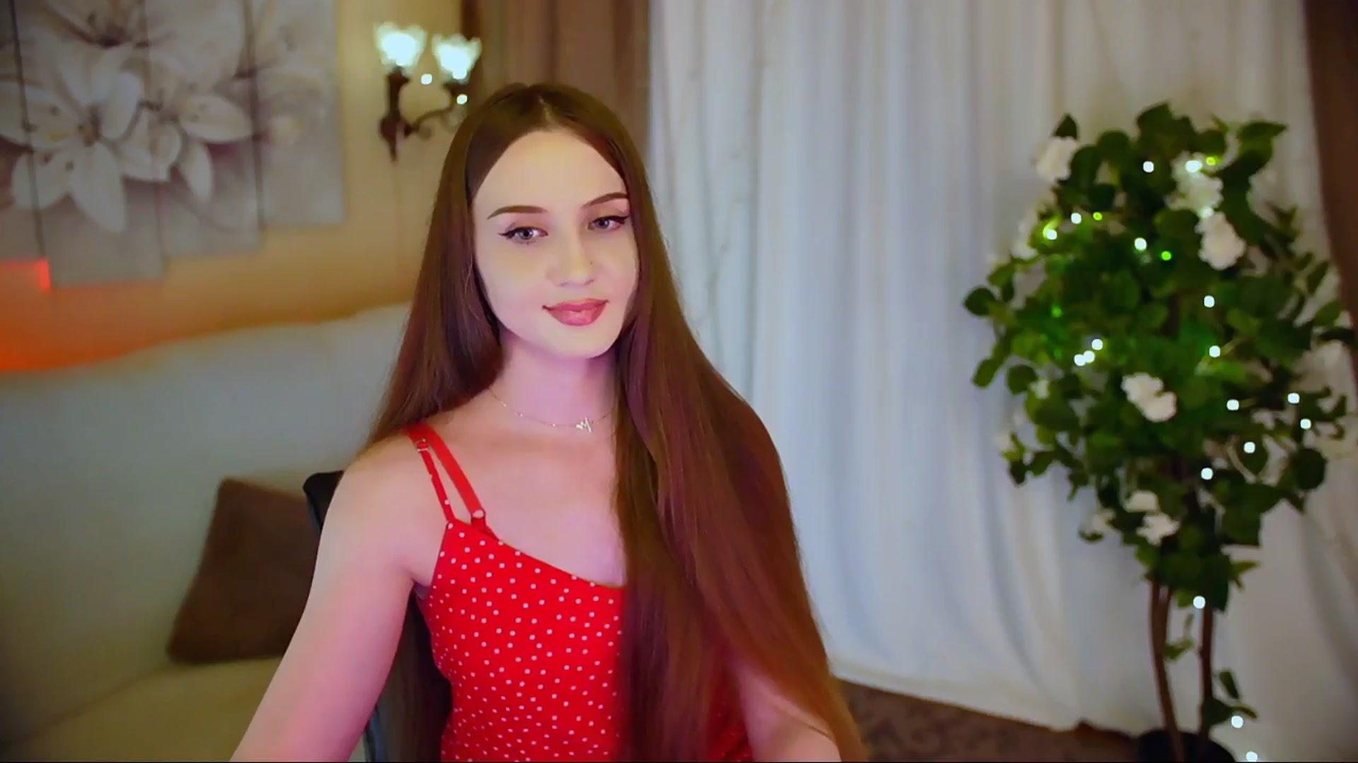 Gallery image thumbnail from Innocent_Soul's myfreecams stream on, 06/08/2024, 22:03 image 5 of 20