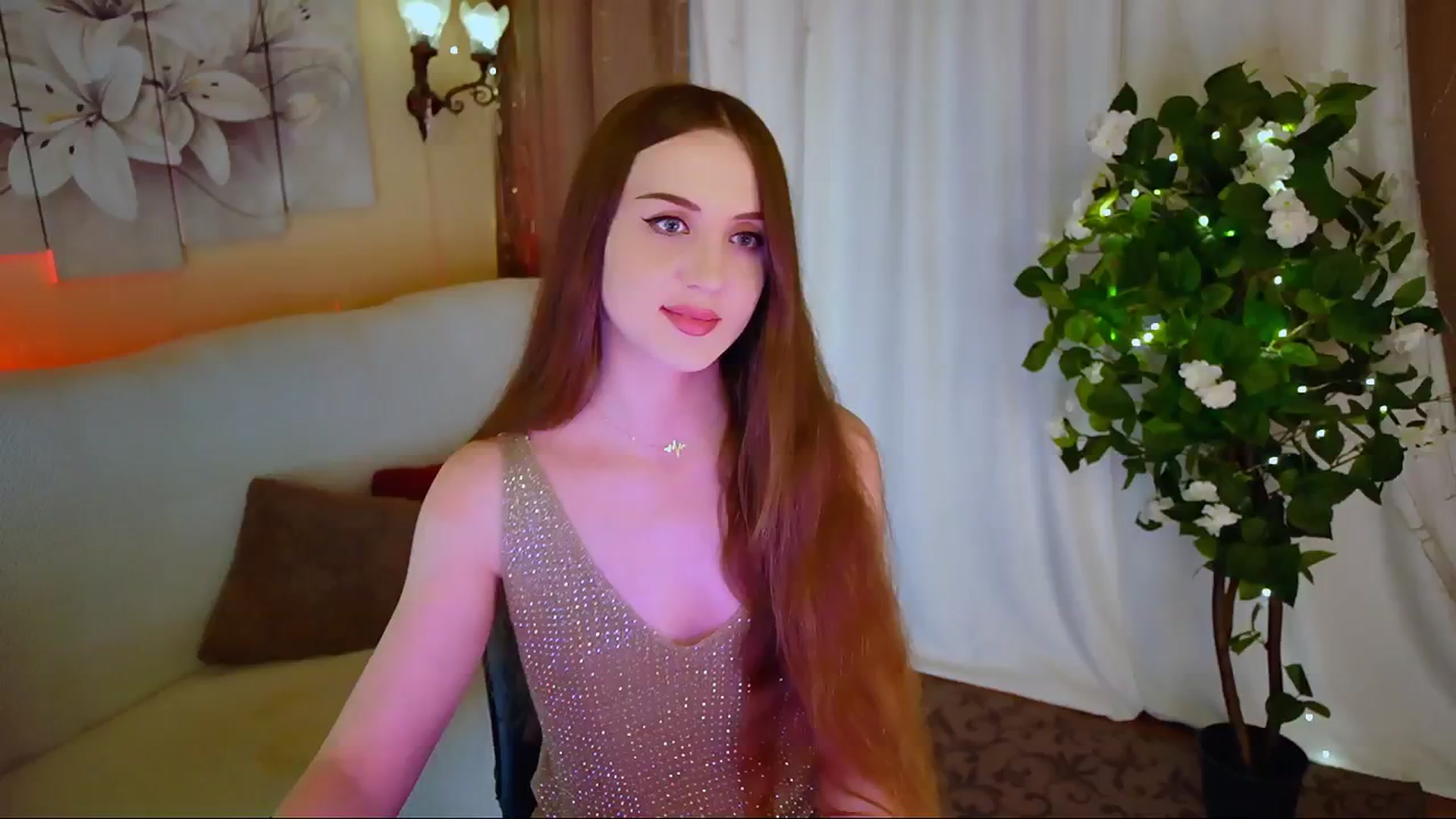 Gallery image thumbnail from Innocent_Soul's myfreecams stream on, 06/09/2024, 19:39 image 6 of 20