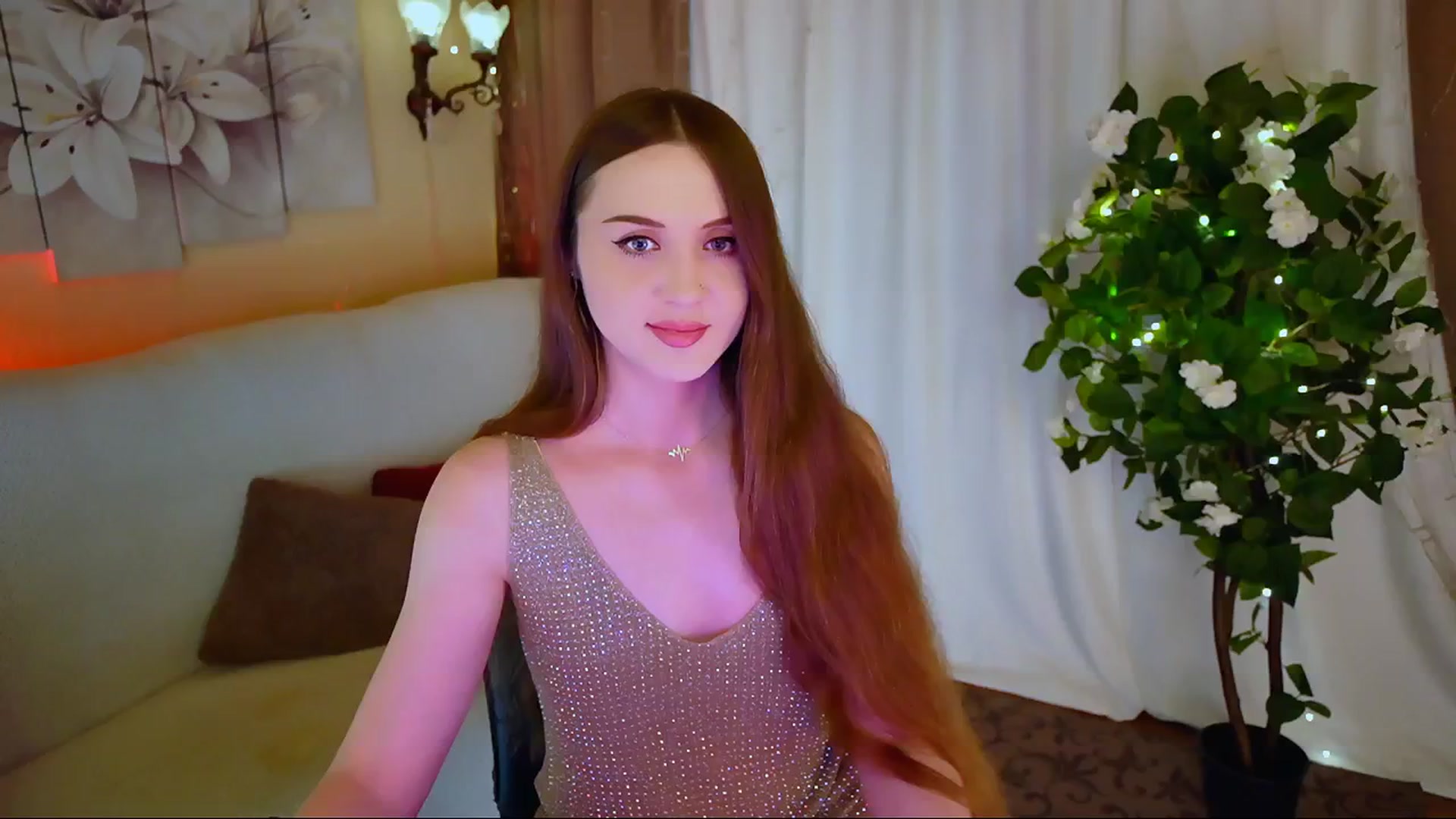 Gallery image thumbnail from Innocent_Soul's myfreecams stream on, 06/09/2024, 19:39 image 5 of 20