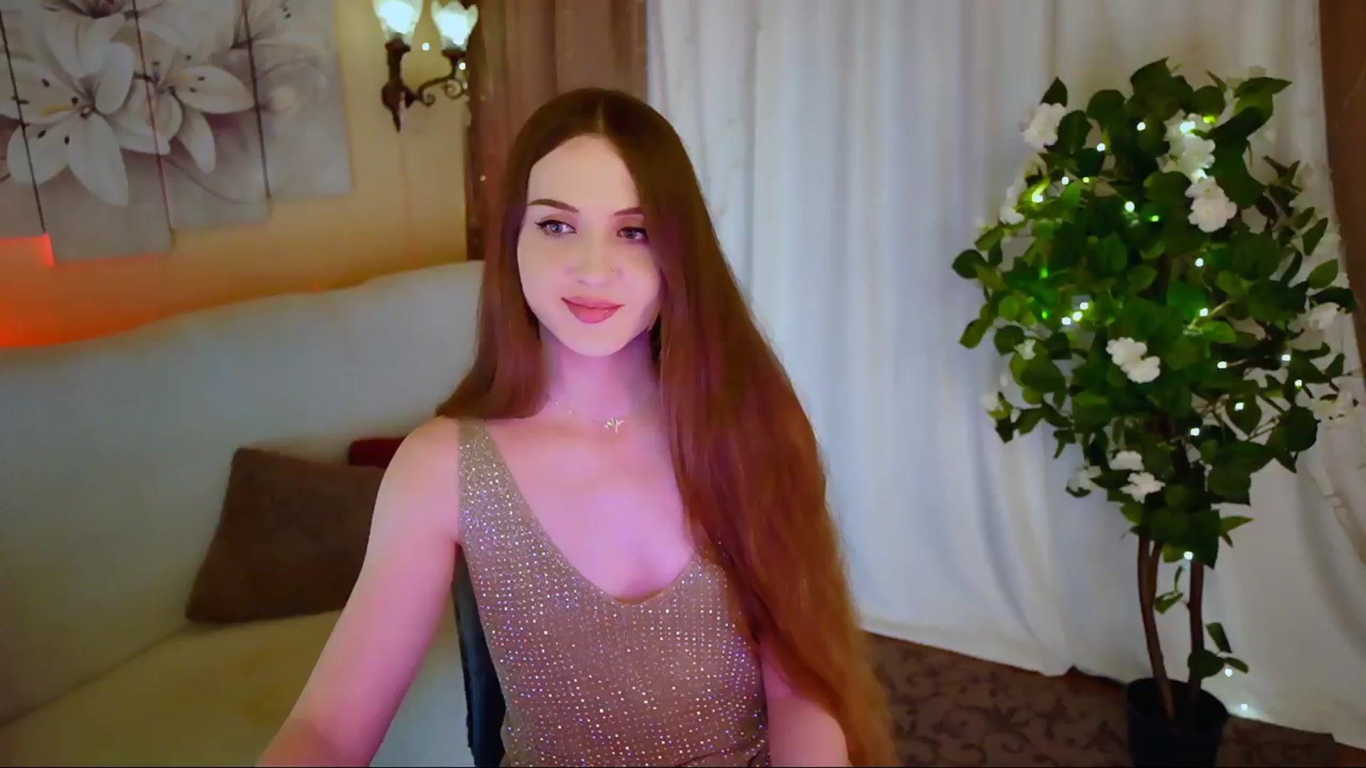 Gallery image thumbnail from Innocent_Soul's myfreecams stream on, 06/09/2024, 19:39 image 4 of 20
