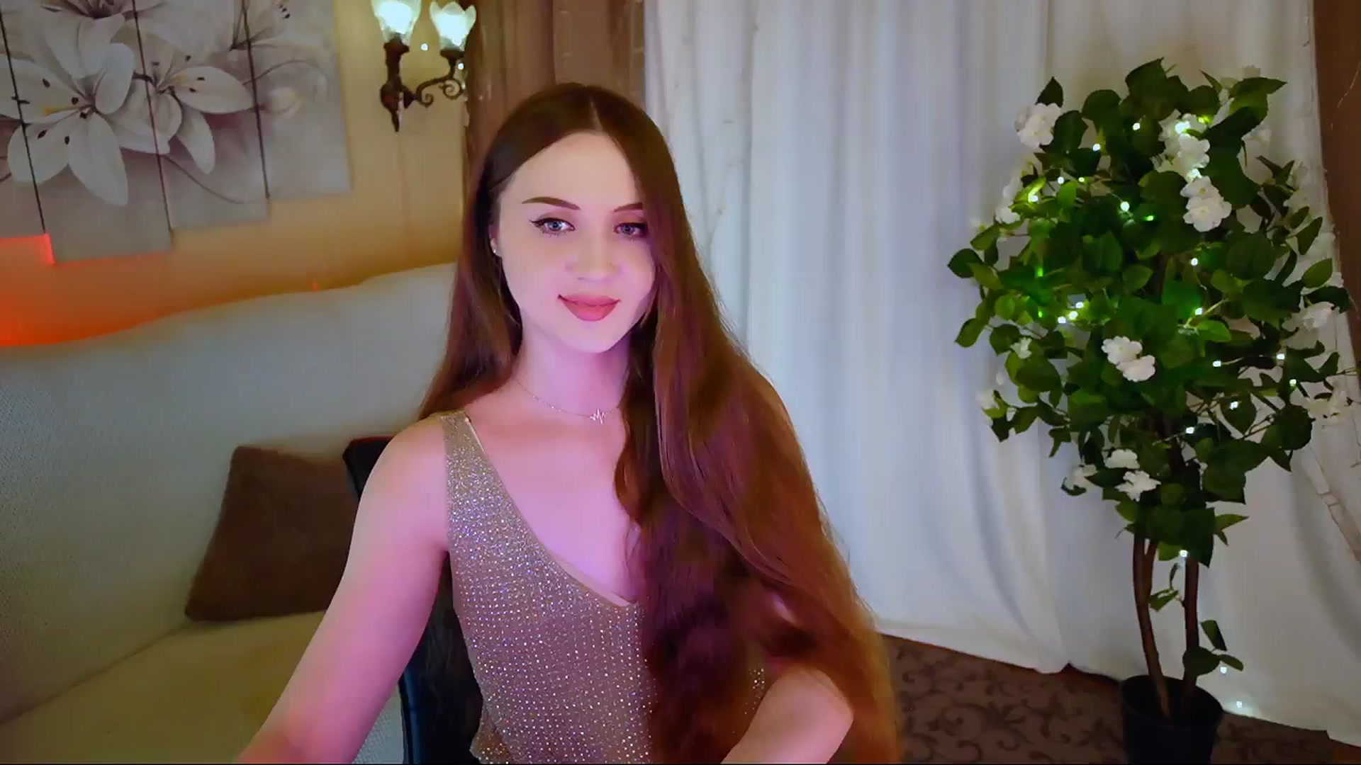 Gallery image thumbnail from Innocent_Soul's myfreecams stream on, 06/09/2024, 19:39 image 15 of 20