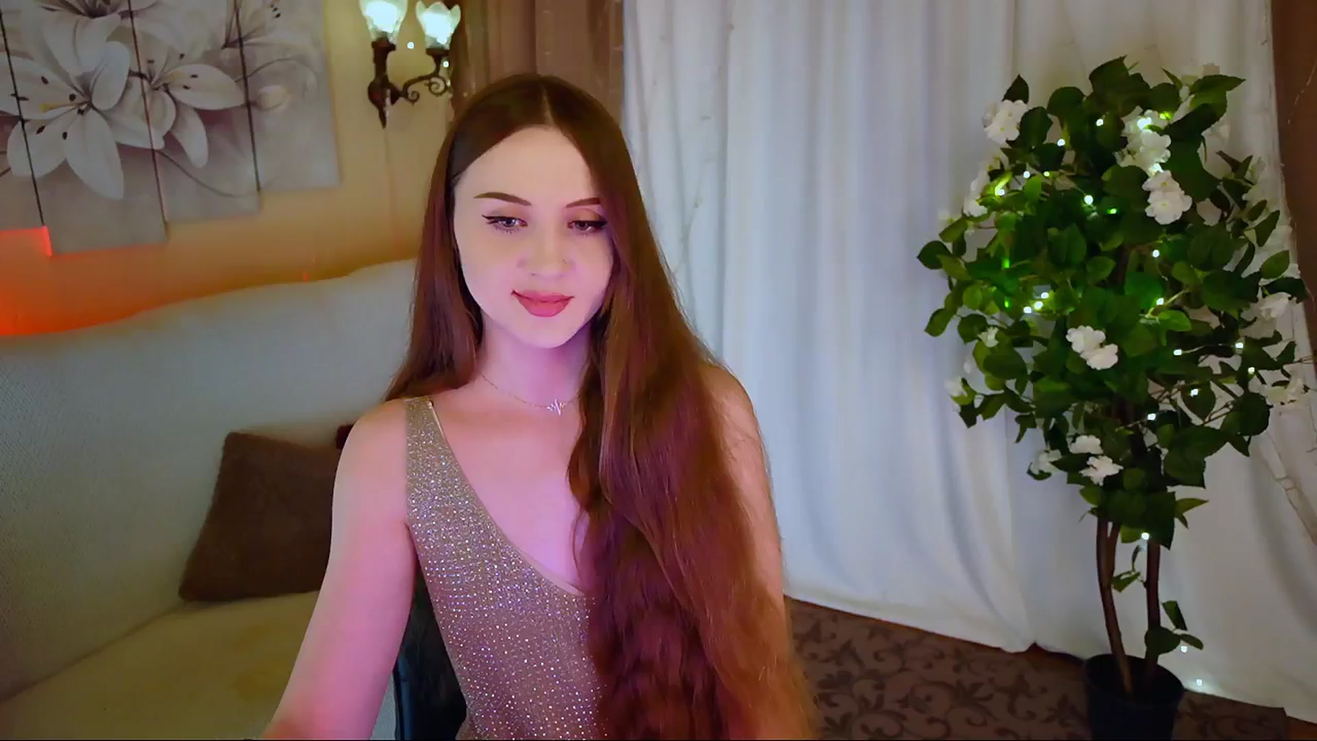 Gallery image thumbnail from Innocent_Soul's myfreecams stream on, 06/09/2024, 19:39 image 16 of 20
