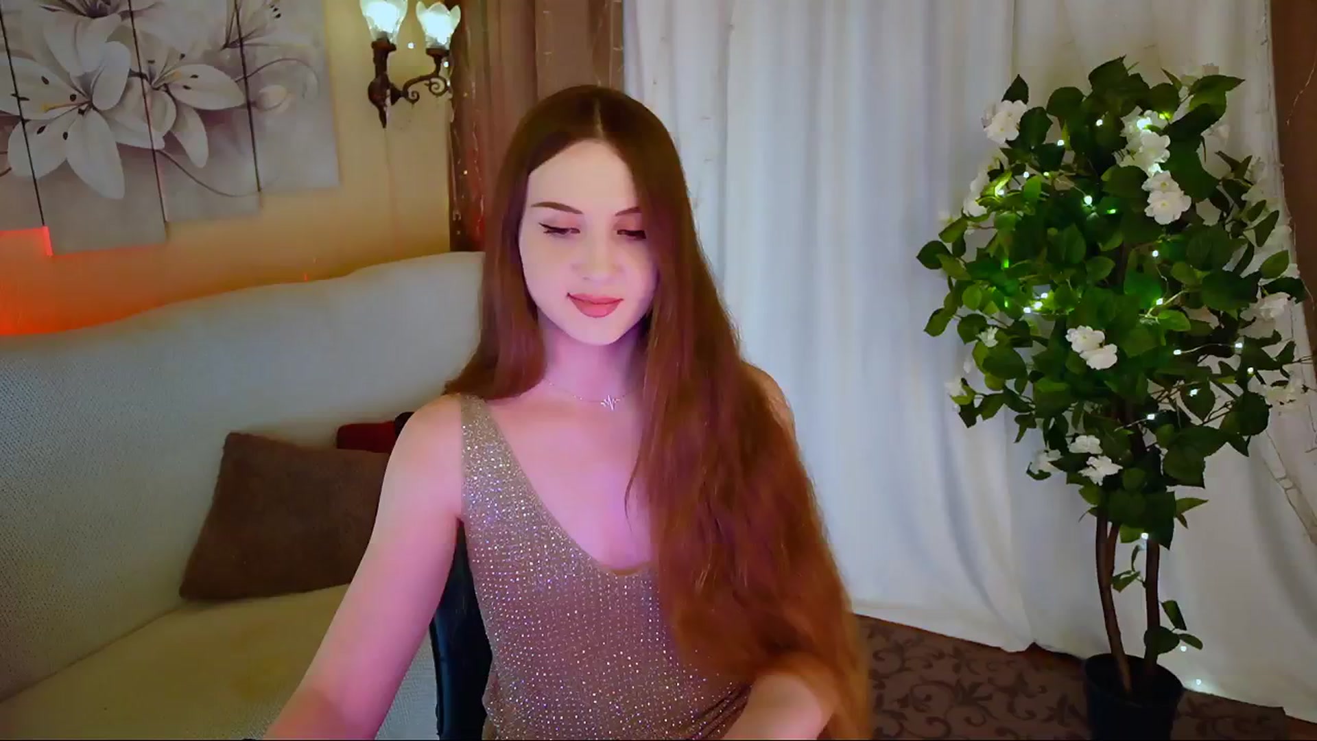 Gallery image thumbnail from Innocent_Soul's myfreecams stream on, 06/09/2024, 19:39 image 3 of 20