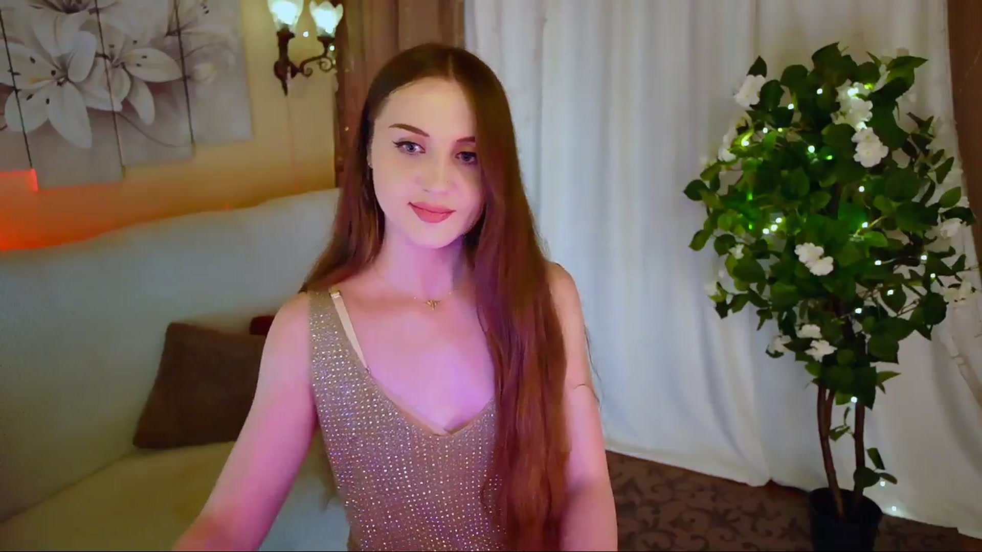 Gallery image thumbnail from Innocent_Soul's myfreecams stream on, 06/09/2024, 20:51 image 13 of 20