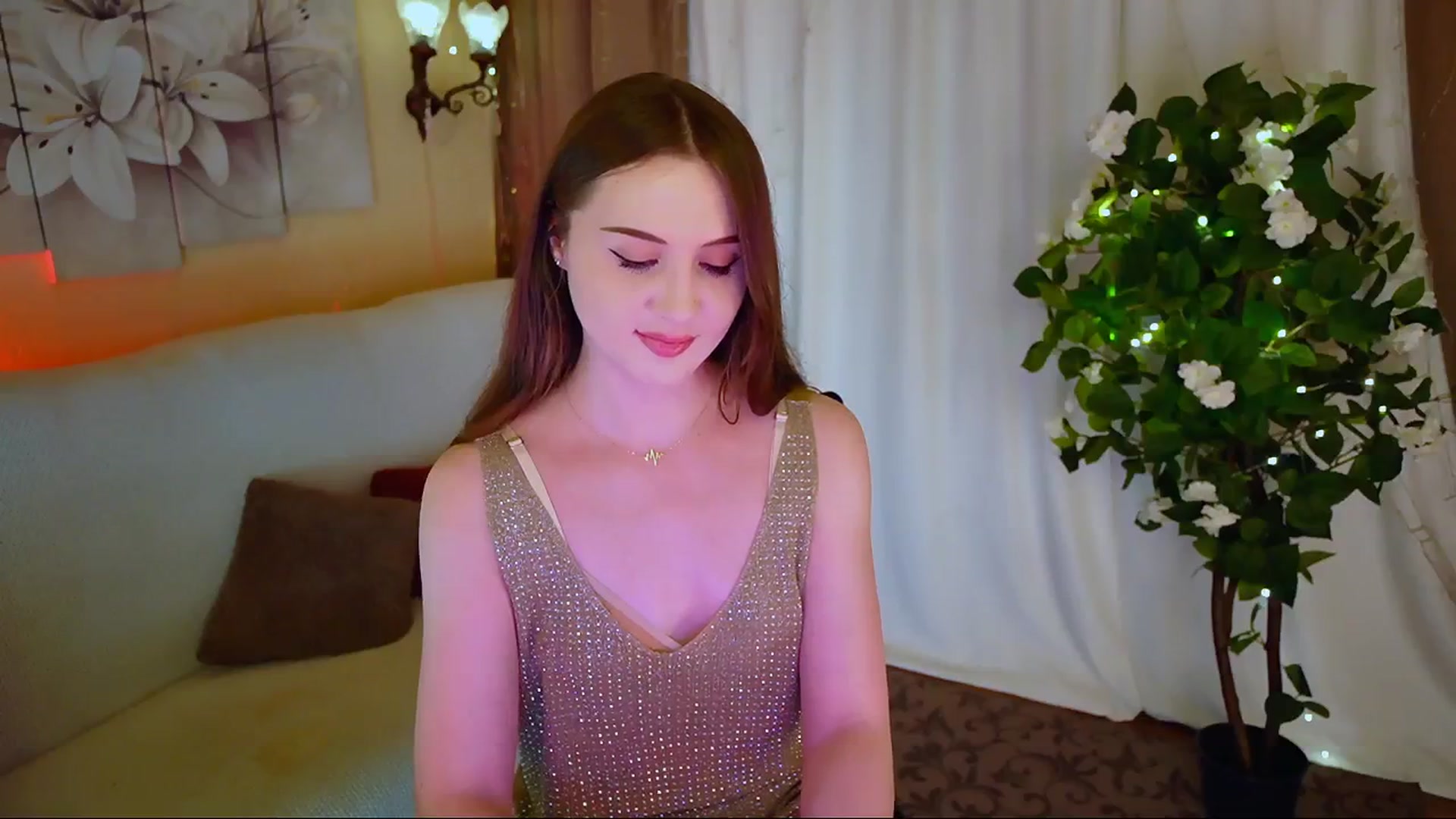 Gallery image thumbnail from Innocent_Soul's myfreecams stream on, 06/09/2024, 20:51 image 10 of 20