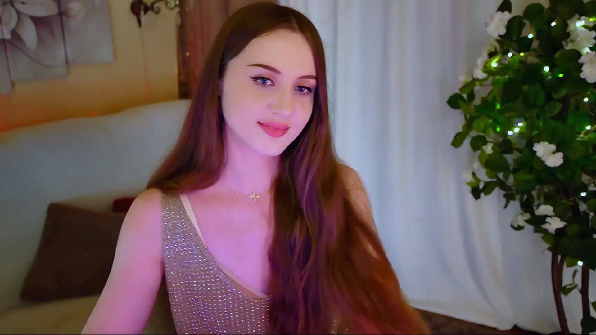 Gallery image thumbnail from Innocent_Soul's myfreecams stream on, 06/09/2024, 20:51 image 18 of 20