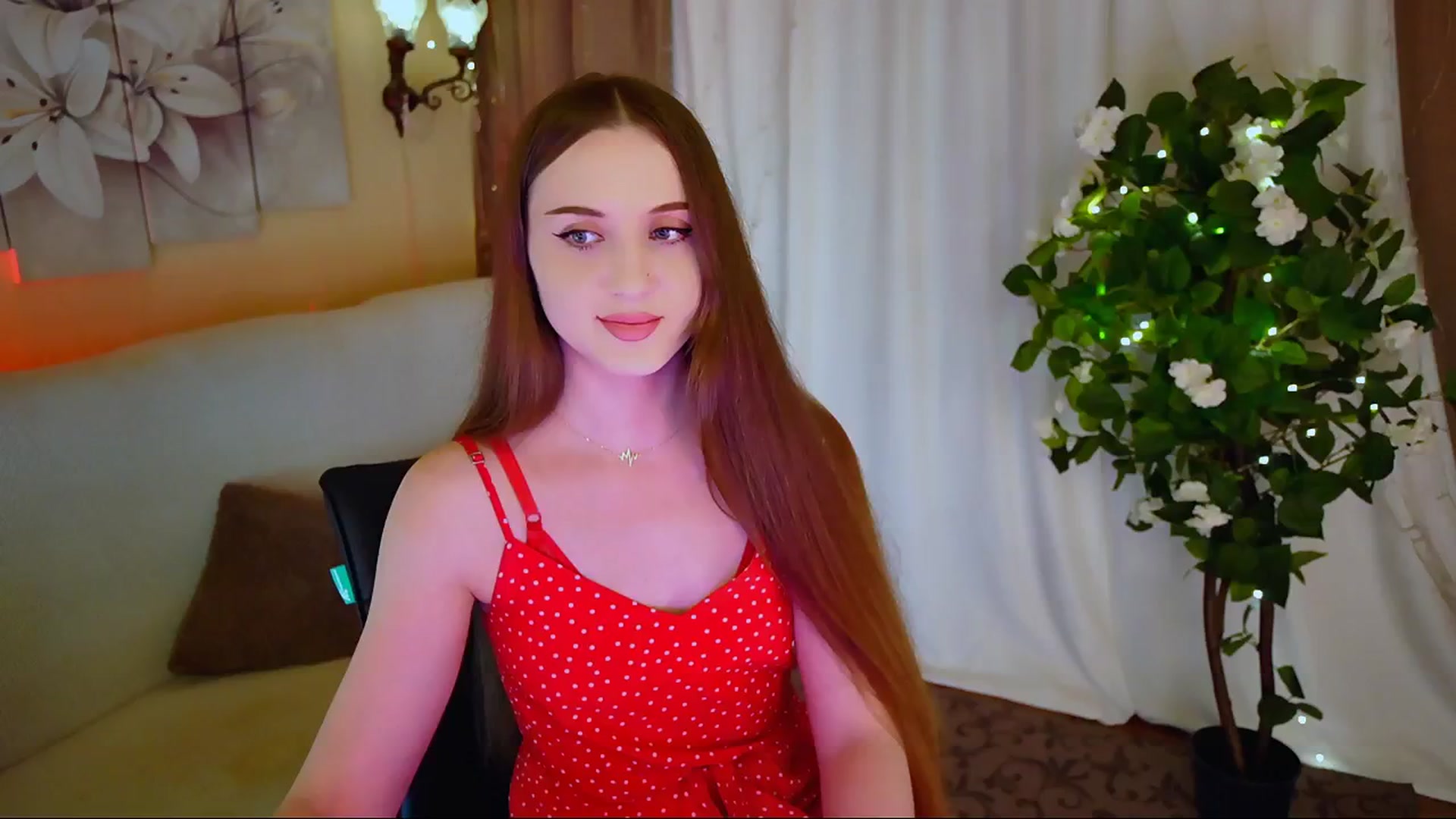Gallery image thumbnail from Innocent_Soul's myfreecams stream on, 06/14/2024, 18:47 image 4 of 20
