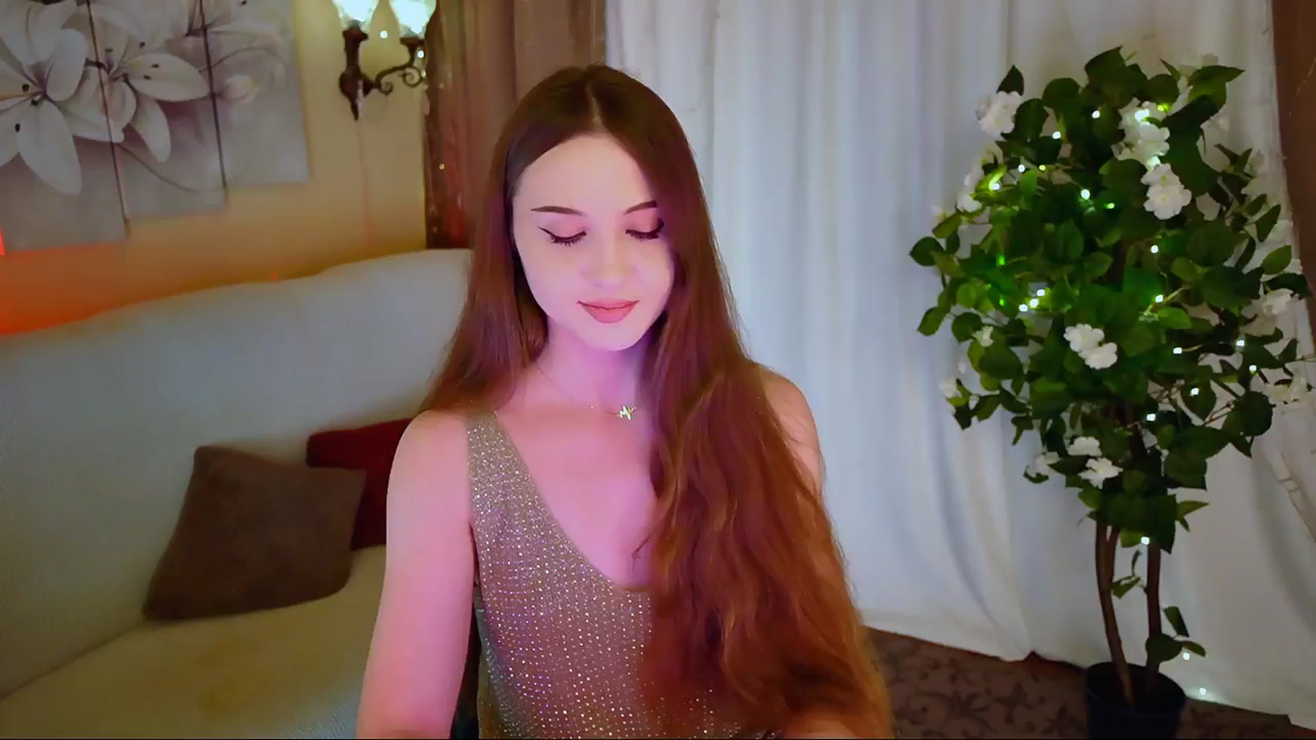 Gallery image thumbnail from Innocent_Soul's myfreecams stream on, 06/15/2024, 20:37 image 13 of 20