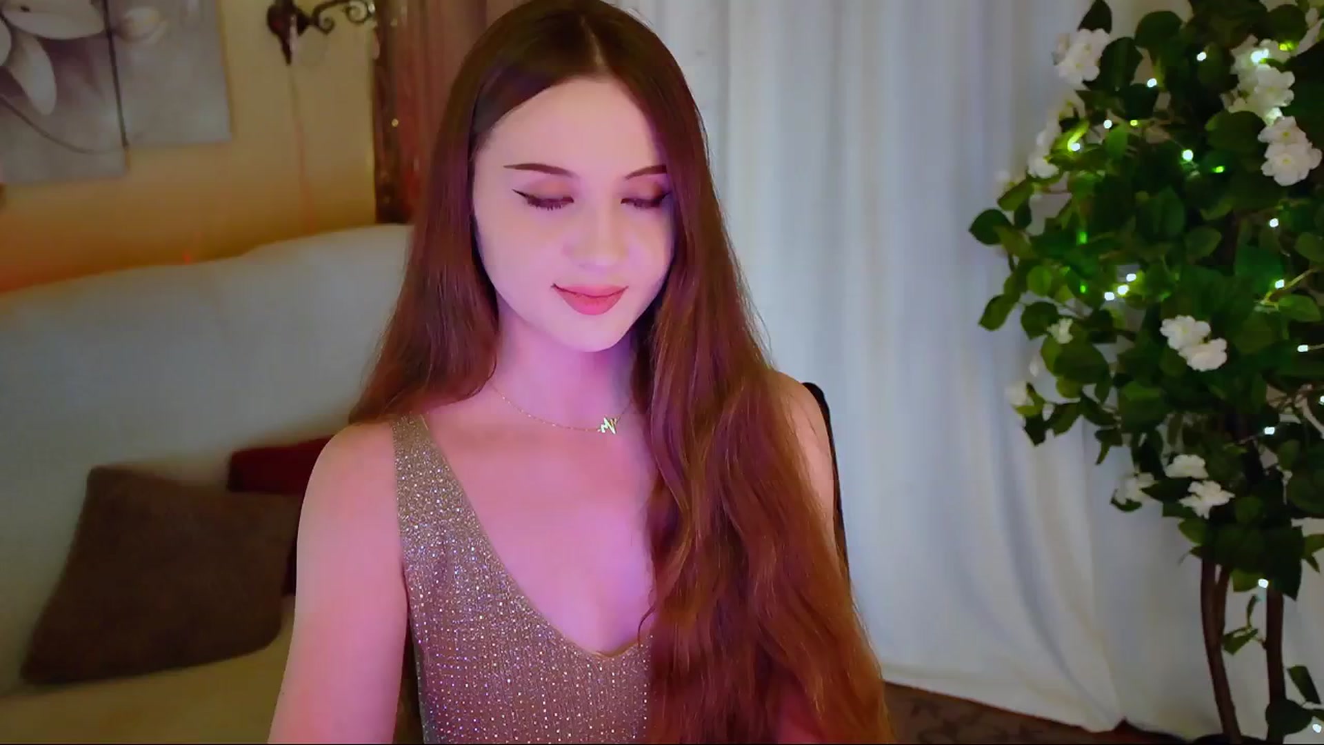 Gallery image thumbnail from Innocent_Soul's myfreecams stream on, 06/15/2024, 20:37 image 19 of 20