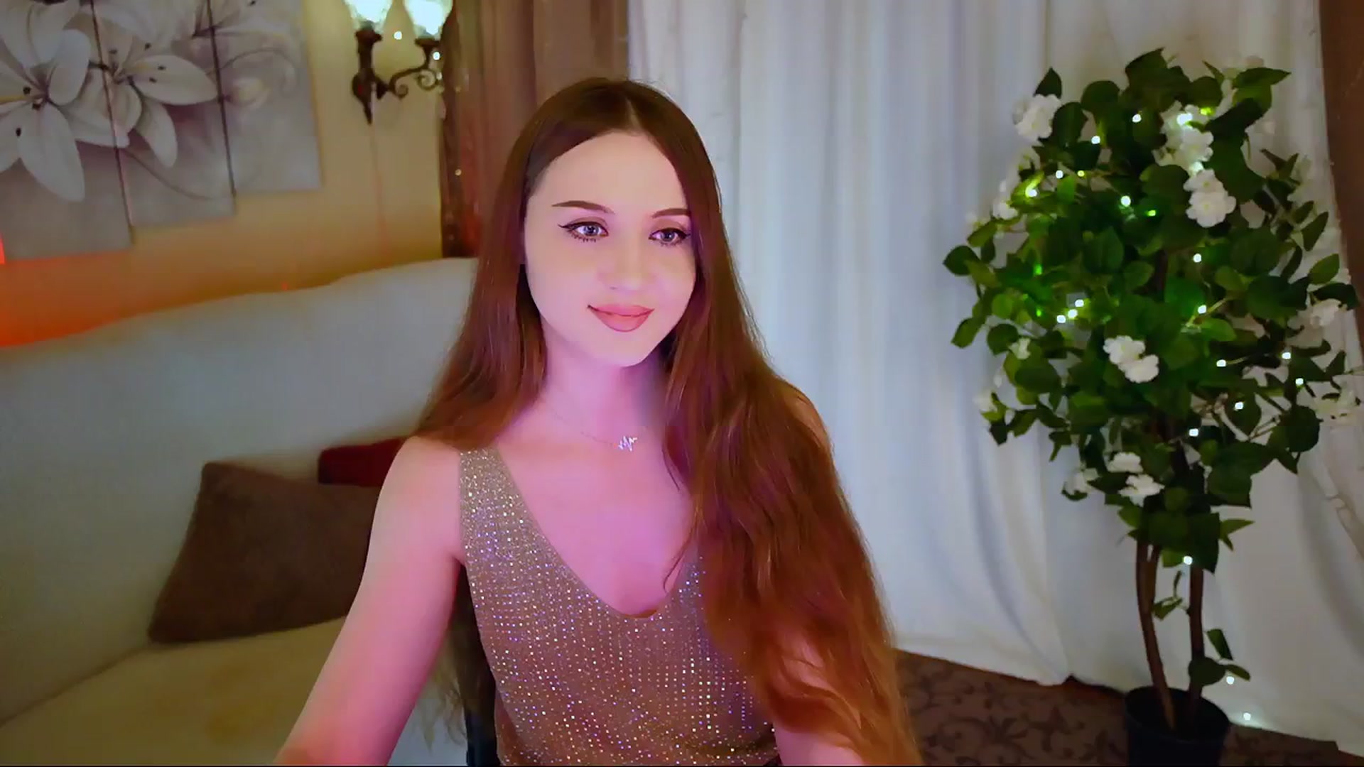 Gallery image thumbnail from Innocent_Soul's myfreecams stream on, 06/15/2024, 20:37 image 7 of 20
