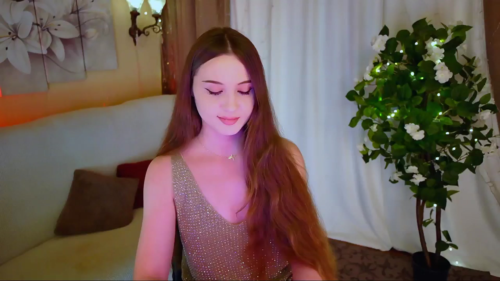 Gallery image thumbnail from Innocent_Soul's myfreecams stream on, 06/15/2024, 20:37 image 11 of 20