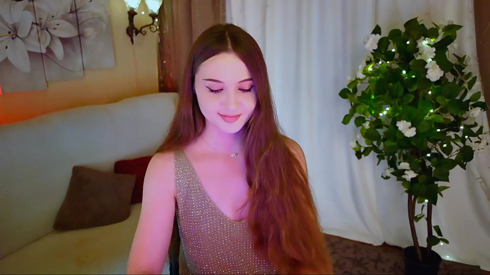 Gallery image thumbnail from Innocent_Soul's myfreecams stream on, 06/15/2024, 20:37 image 10 of 20