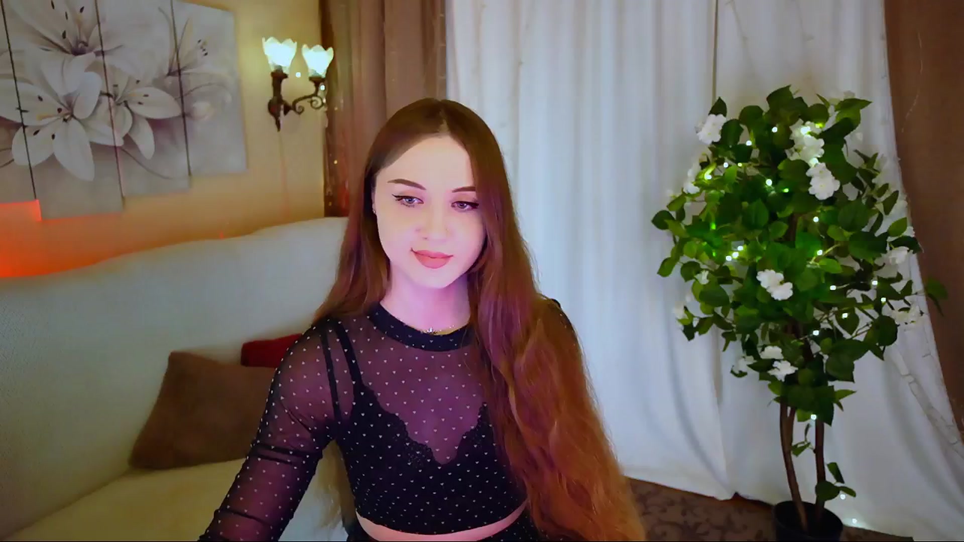 Gallery image thumbnail from Innocent_Soul's myfreecams stream on, 06/19/2024, 17:18 image 2 of 20