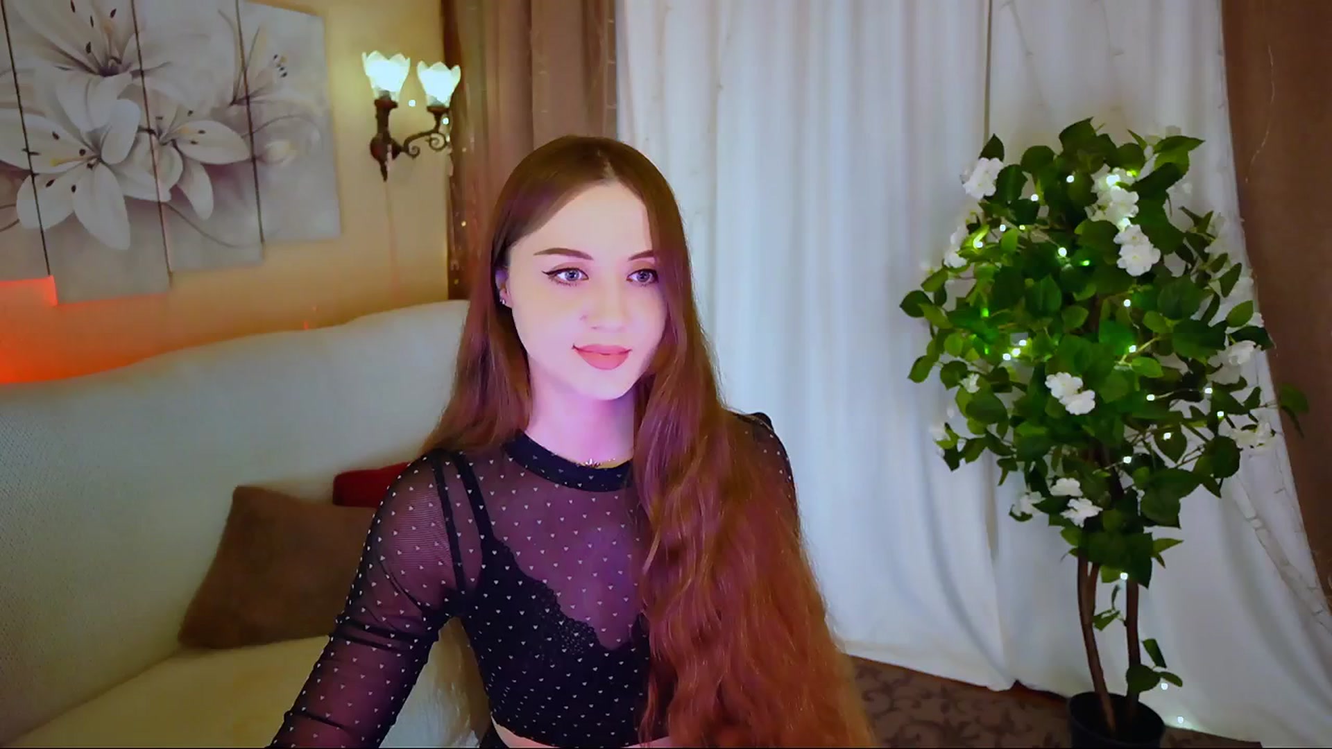 Gallery image thumbnail from Innocent_Soul's myfreecams stream on, 06/19/2024, 17:18 image 3 of 20