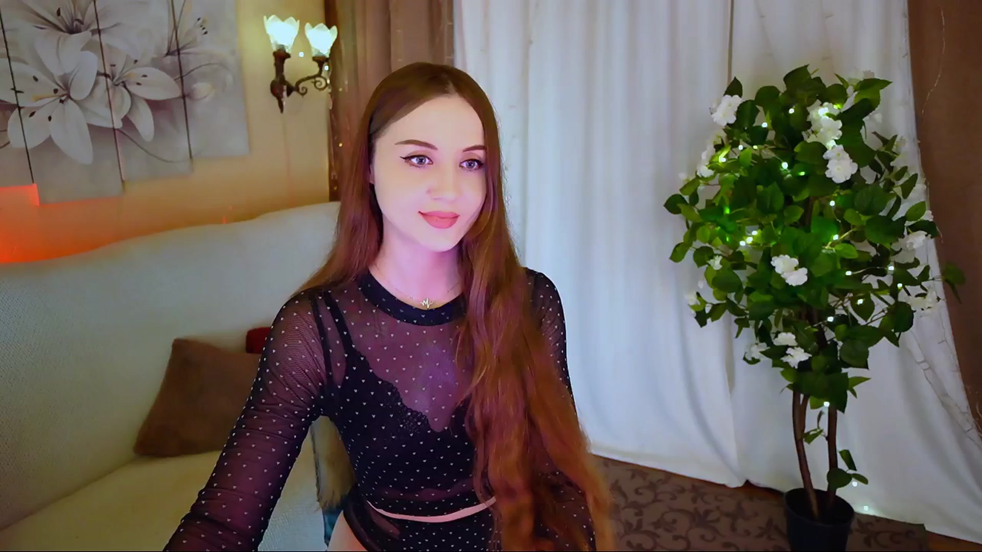 Gallery image thumbnail from Innocent_Soul's myfreecams stream on, 06/19/2024, 17:49 image 17 of 20