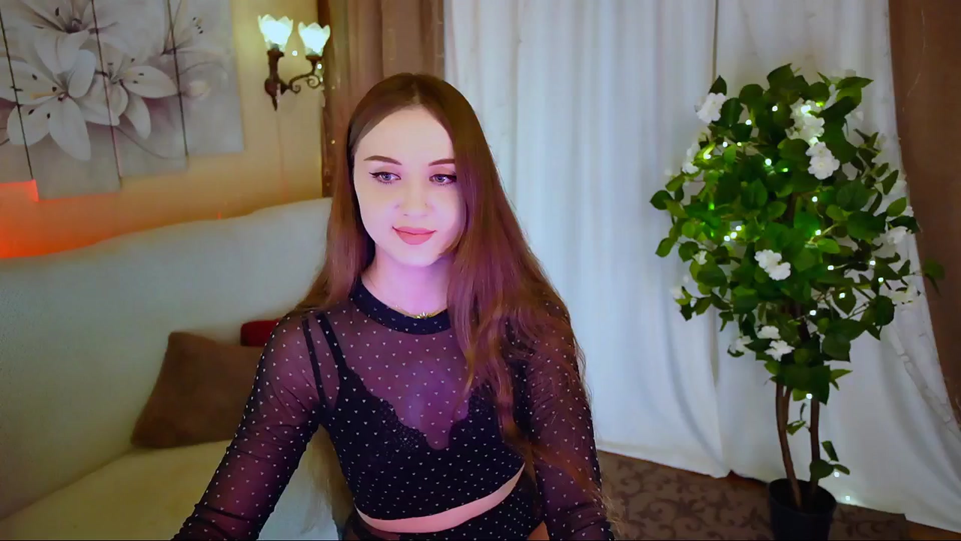 Gallery image thumbnail from Innocent_Soul's myfreecams stream on, 06/19/2024, 18:25 image 2 of 20