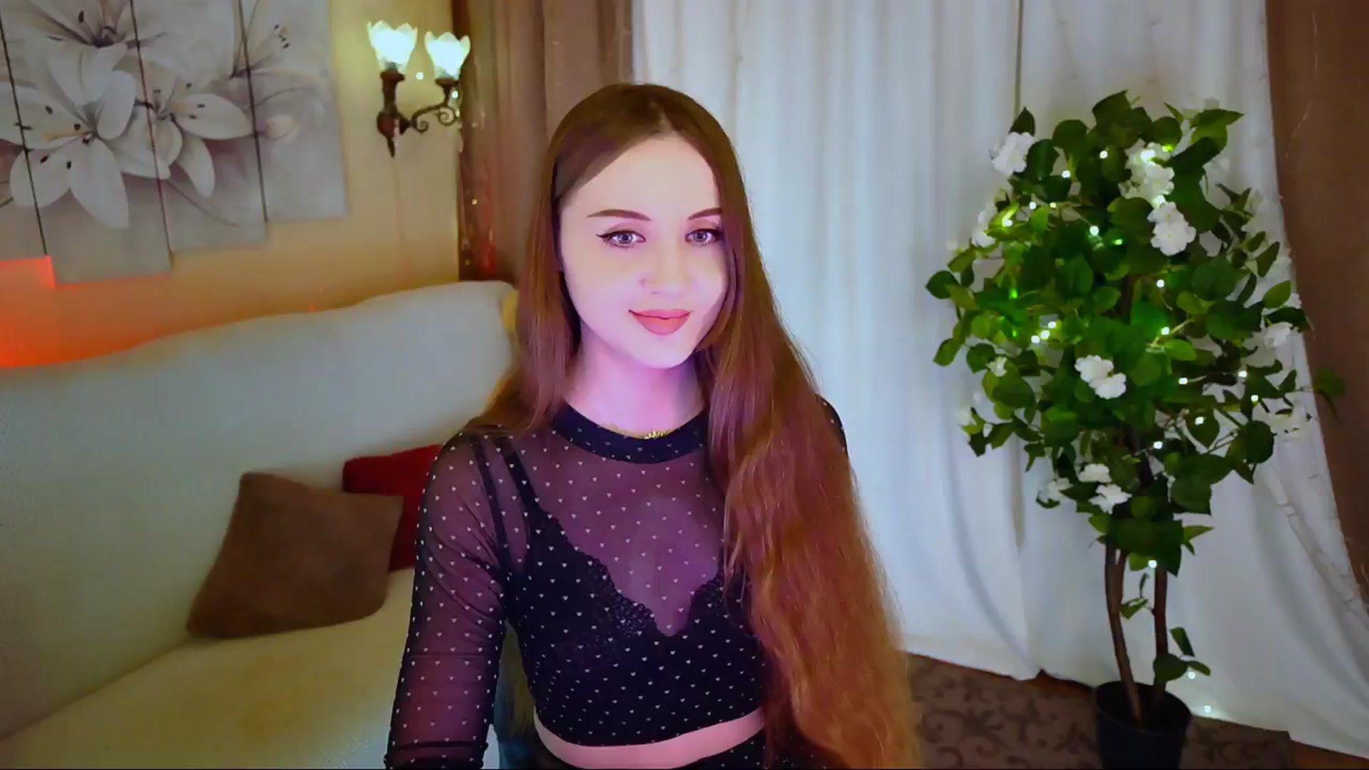 Gallery image thumbnail from Innocent_Soul's myfreecams stream on, 06/19/2024, 18:25 image 9 of 20
