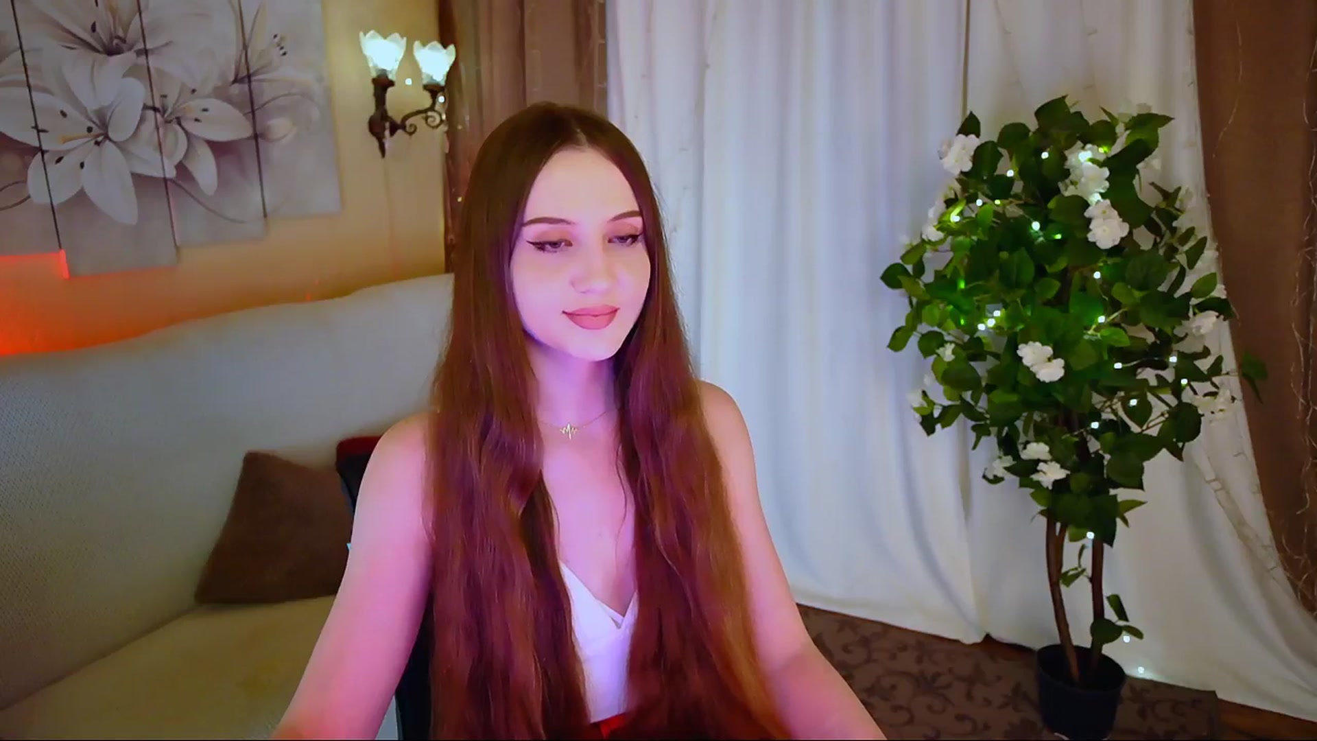 Gallery image thumbnail from Innocent_Soul's myfreecams stream on, 06/20/2024, 18:13 image 20 of 20
