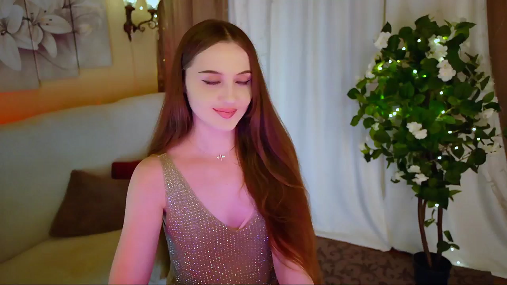 Gallery image thumbnail from Innocent_Soul's myfreecams stream on, 06/29/2024, 21:04 image 16 of 20