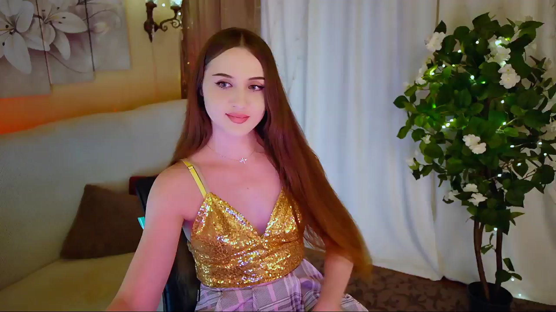 Gallery image thumbnail from Innocent_Soul's myfreecams stream on, 06/30/2024, 21:07 image 2 of 20