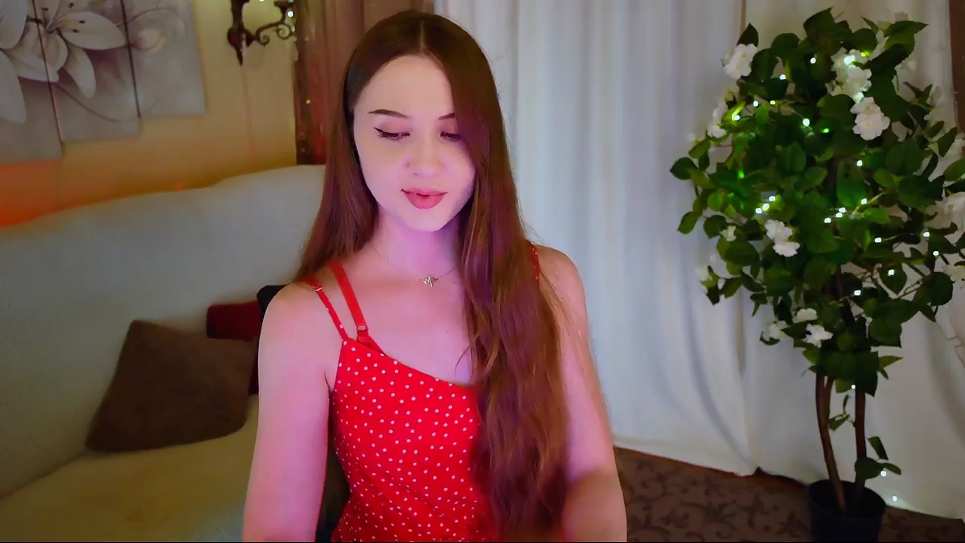 Gallery image thumbnail from Innocent_Soul's myfreecams stream on, 07/08/2024, 18:11 image 20 of 20