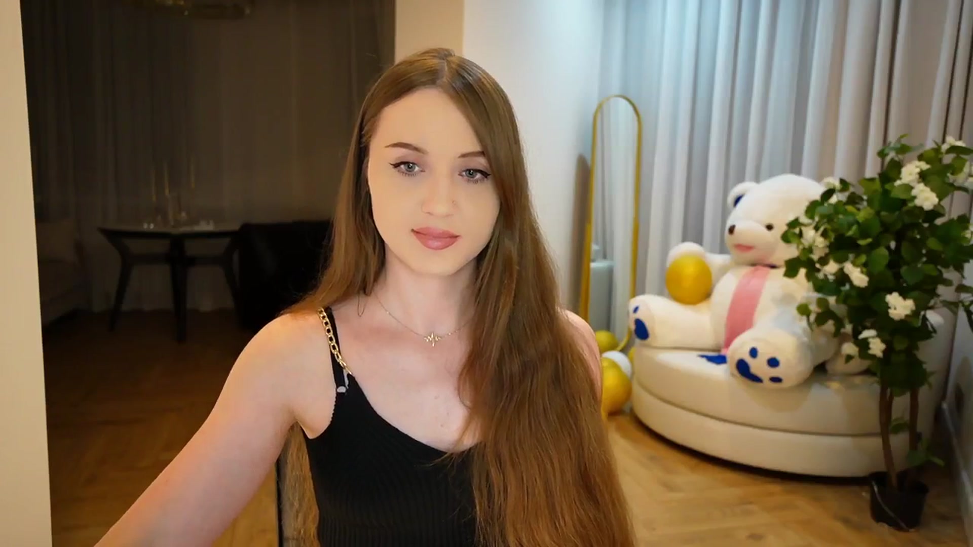 Gallery image thumbnail from Innocent_Soul's myfreecams stream on, 09/02/2024, 19:01 image 18 of 20