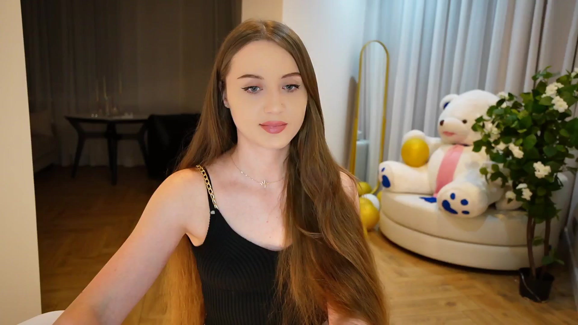 Gallery image thumbnail from Innocent_Soul's myfreecams stream on, 09/02/2024, 20:05 image 14 of 20