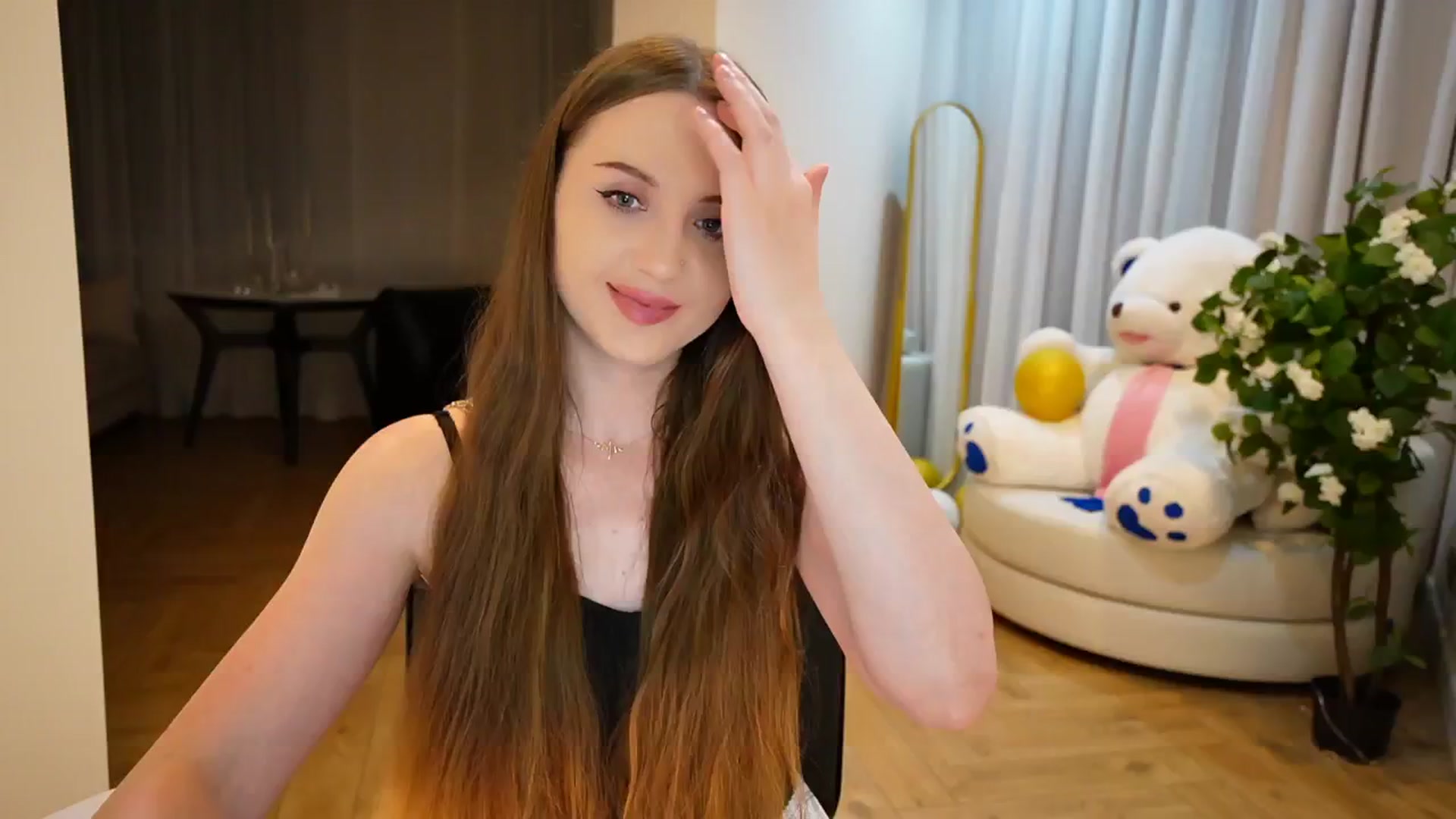 Gallery image thumbnail from Innocent_Soul's myfreecams stream on, 09/02/2024, 22:02 image 2 of 20