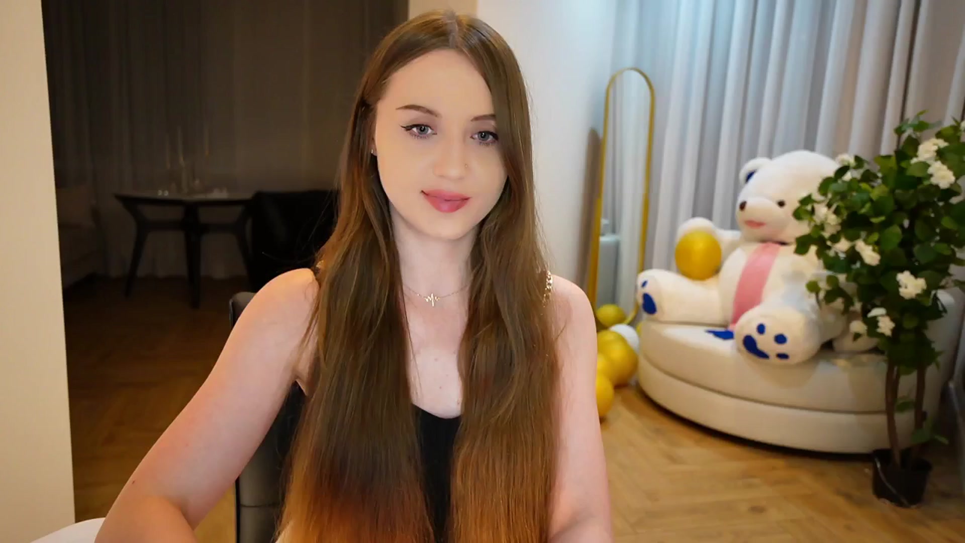 Gallery image thumbnail from Innocent_Soul's myfreecams stream on, 09/02/2024, 22:02 image 16 of 20